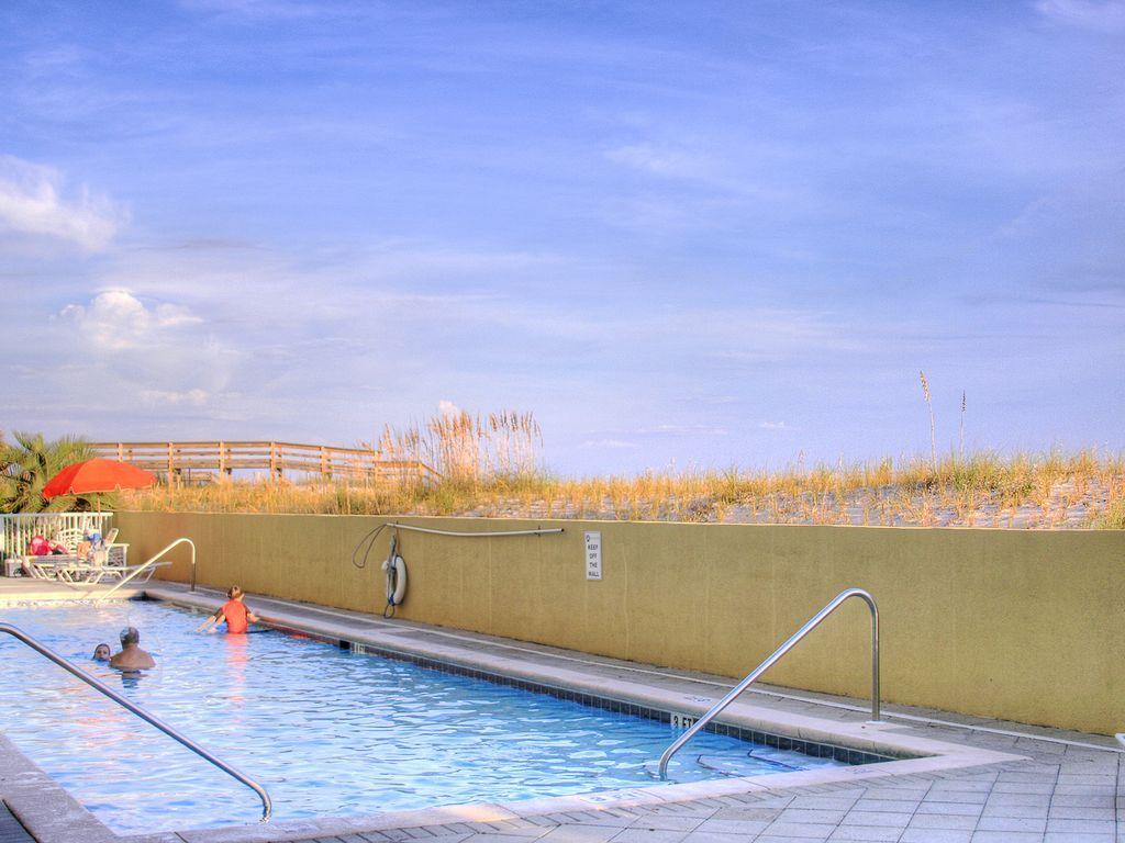 PELICAN ISLE - Residential