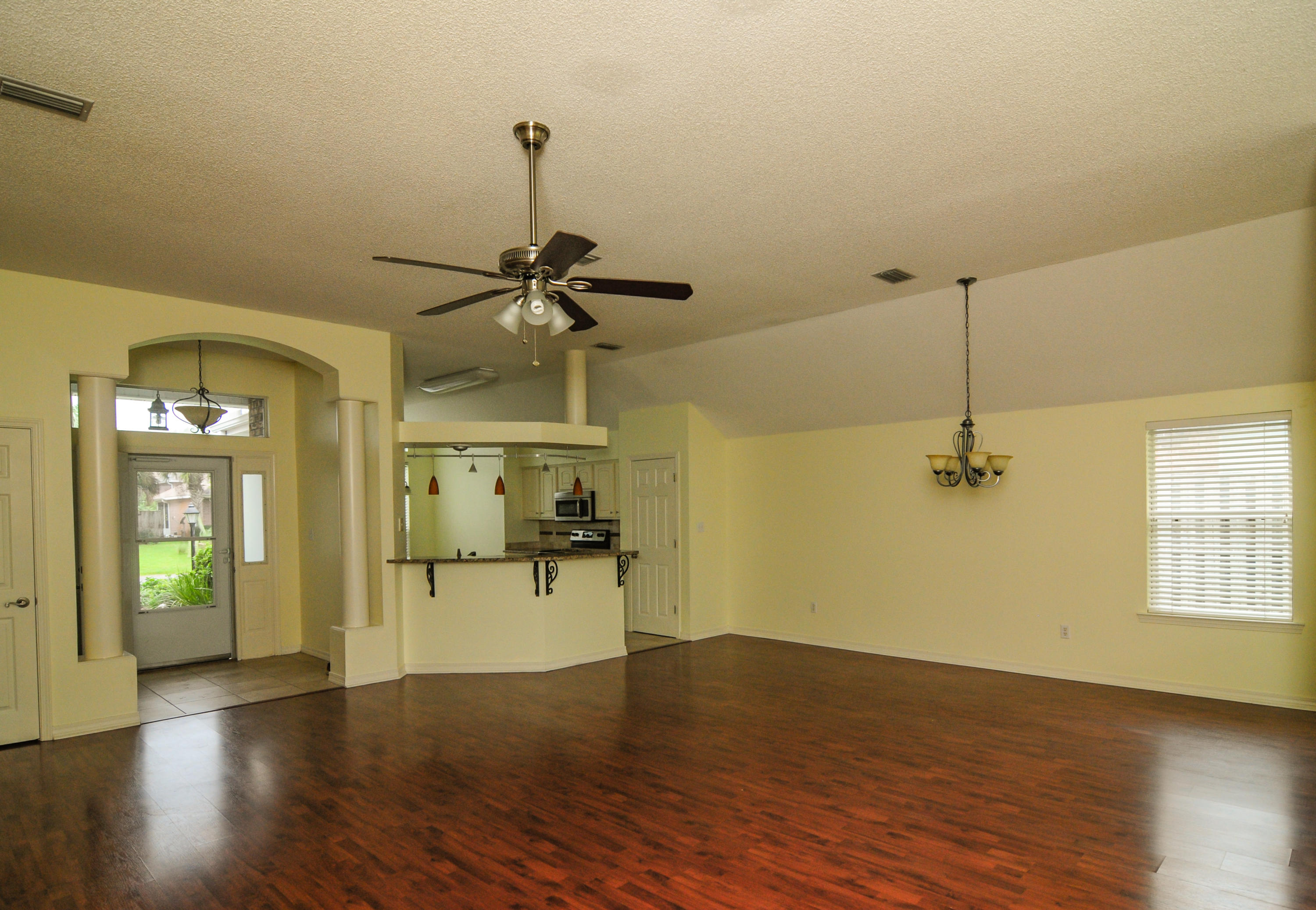 MAGNOLIA SHORES S/D - Residential