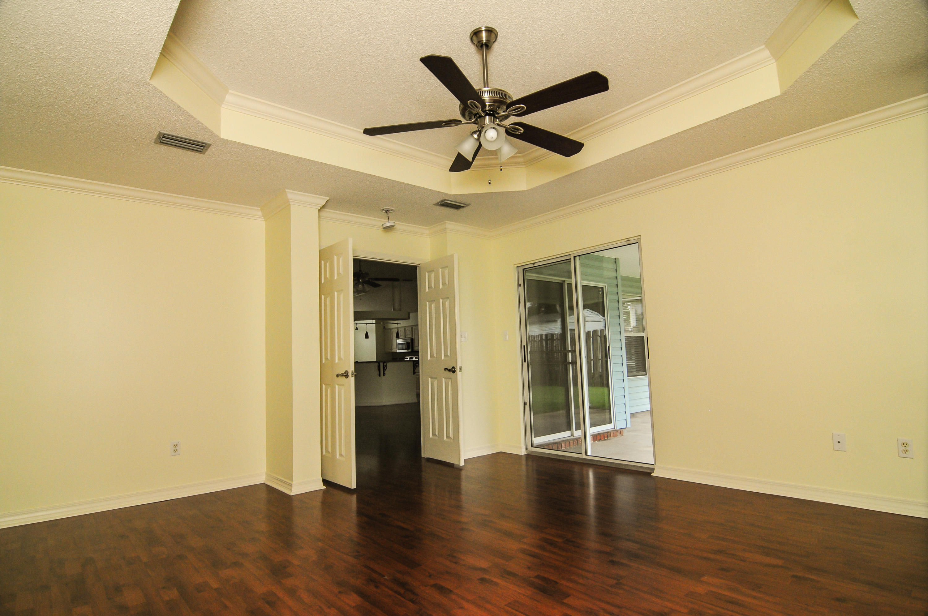 MAGNOLIA SHORES S/D - Residential