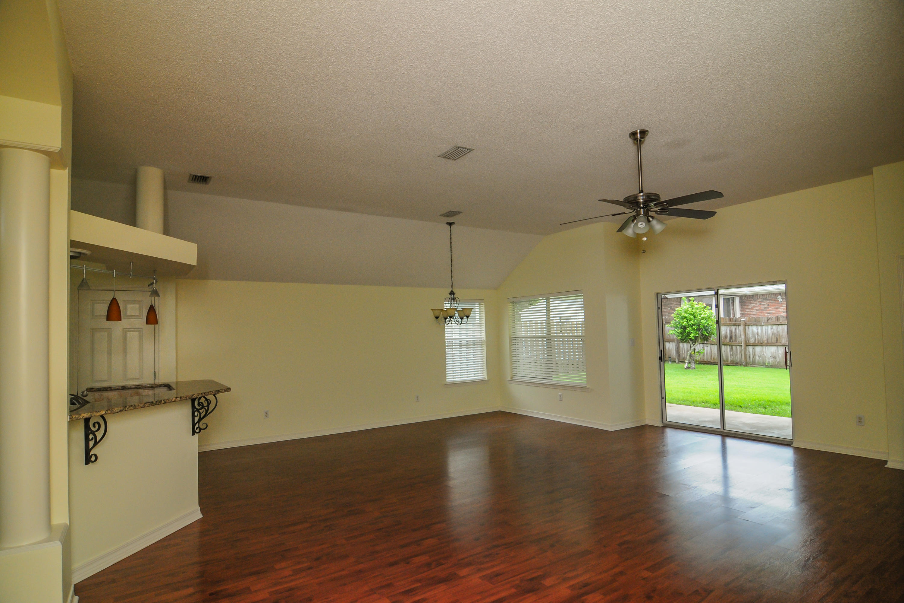 MAGNOLIA SHORES S/D - Residential