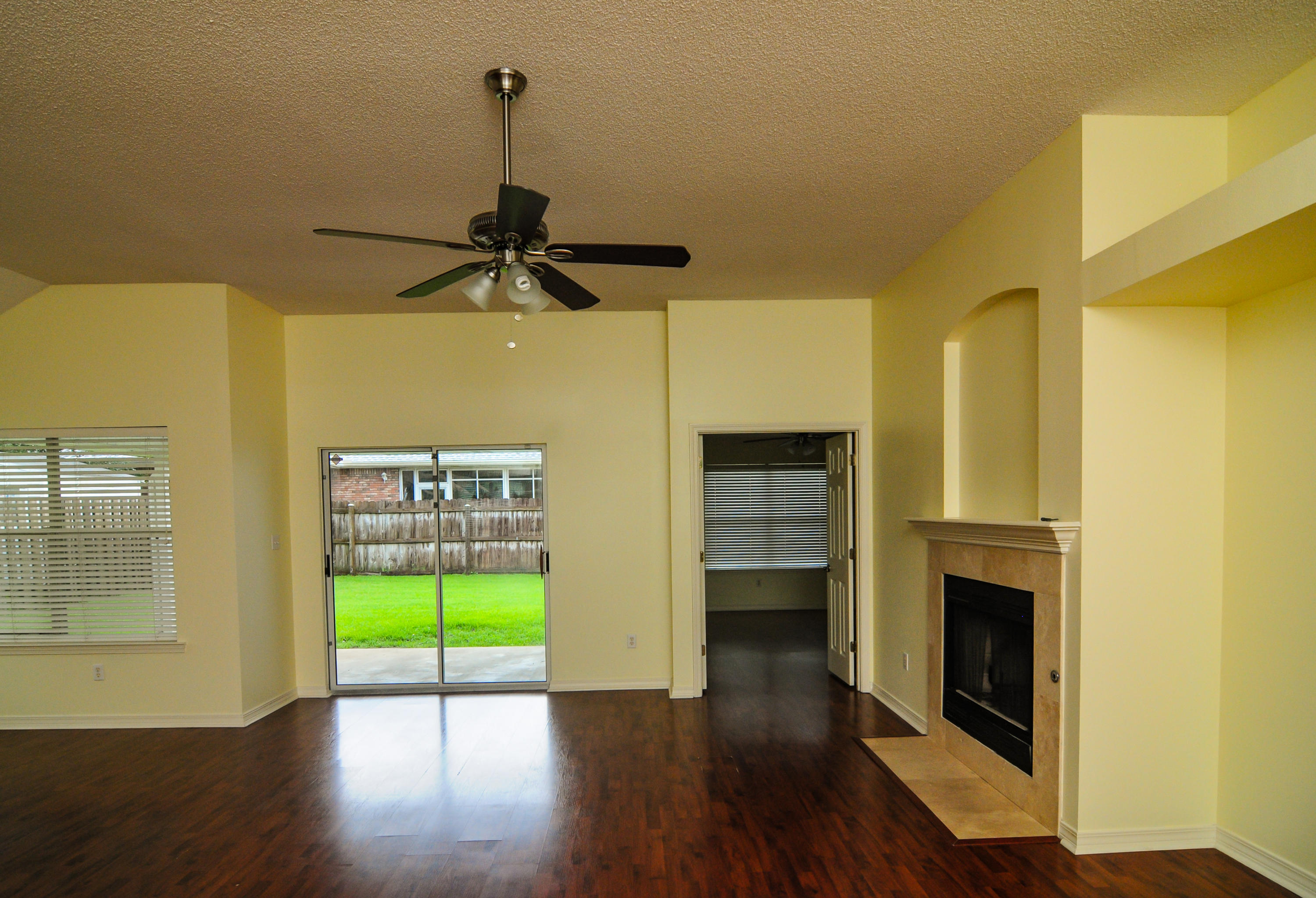 MAGNOLIA SHORES S/D - Residential