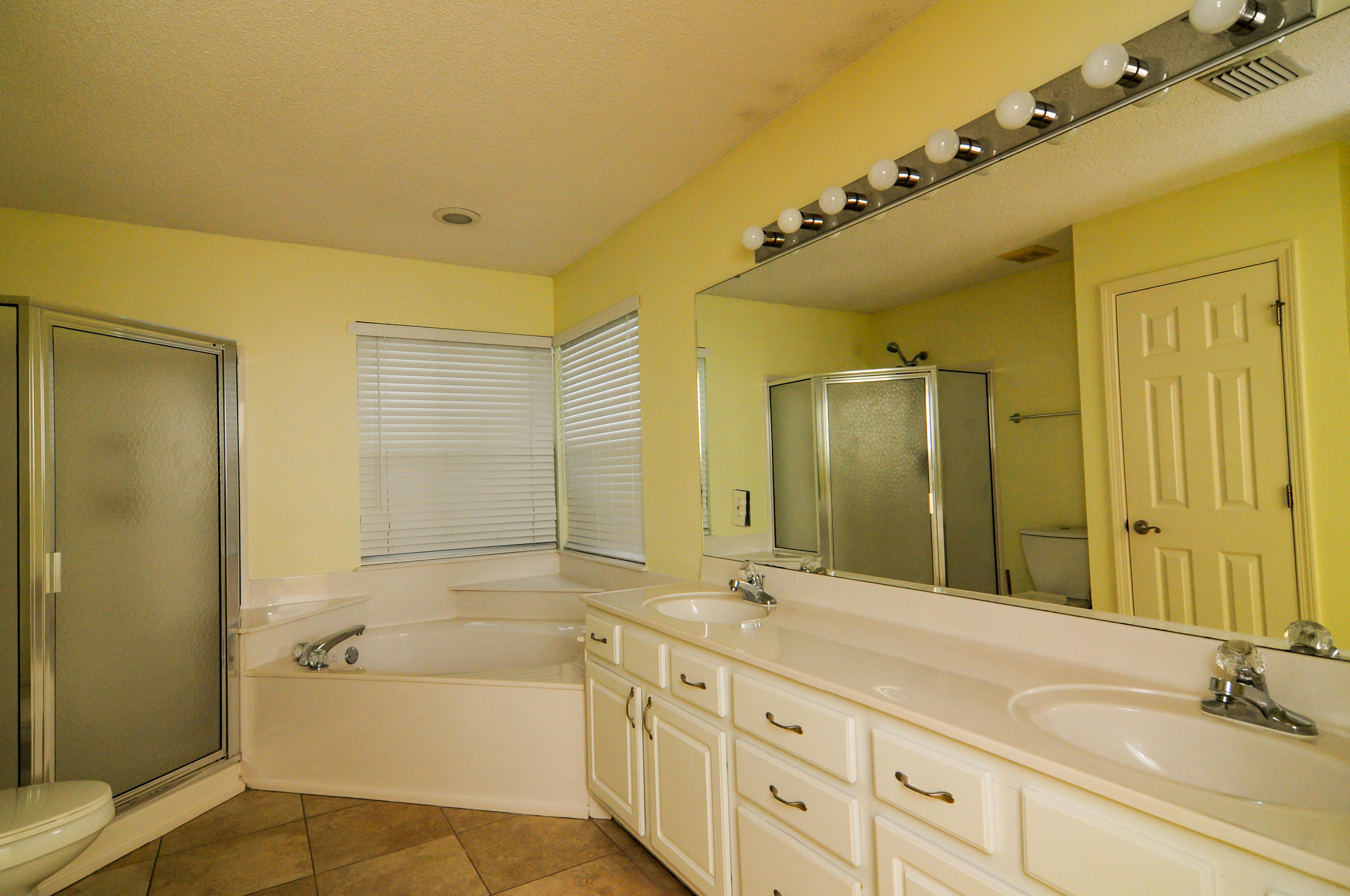 MAGNOLIA SHORES S/D - Residential