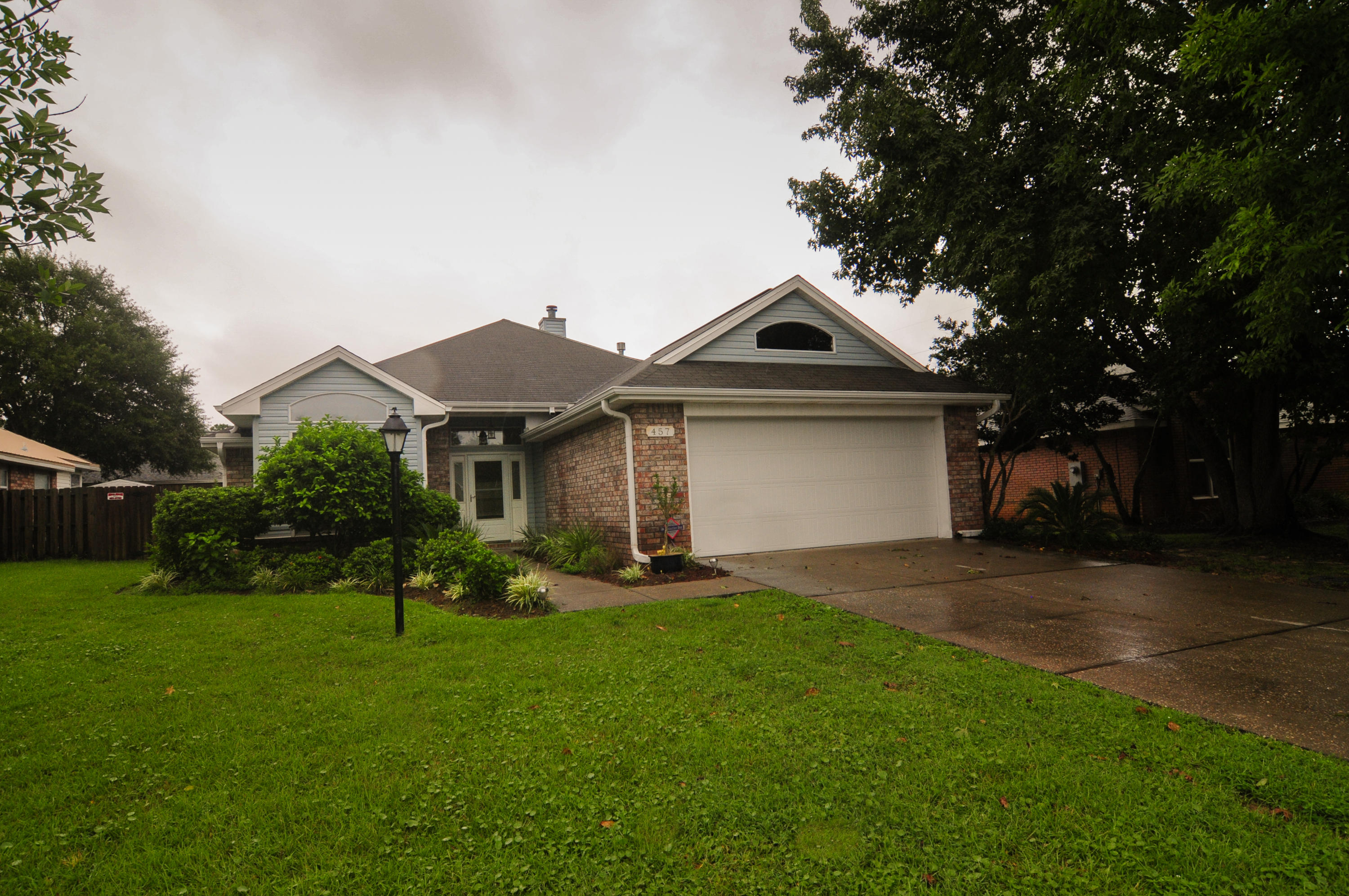 MAGNOLIA SHORES S/D - Residential