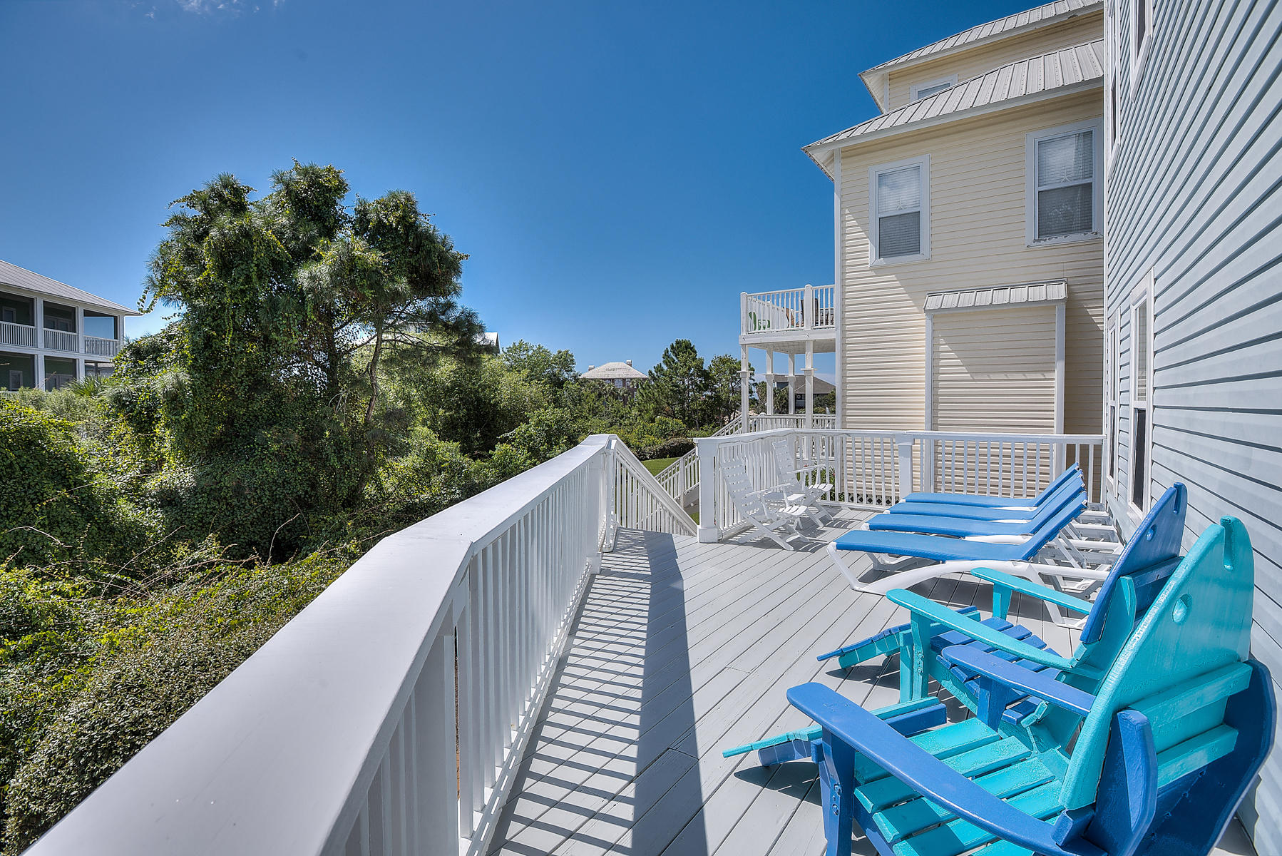 OLD FLORIDA COTTAGES - Residential