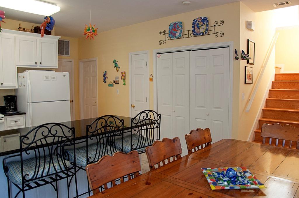 OLD FLORIDA COTTAGES - Residential