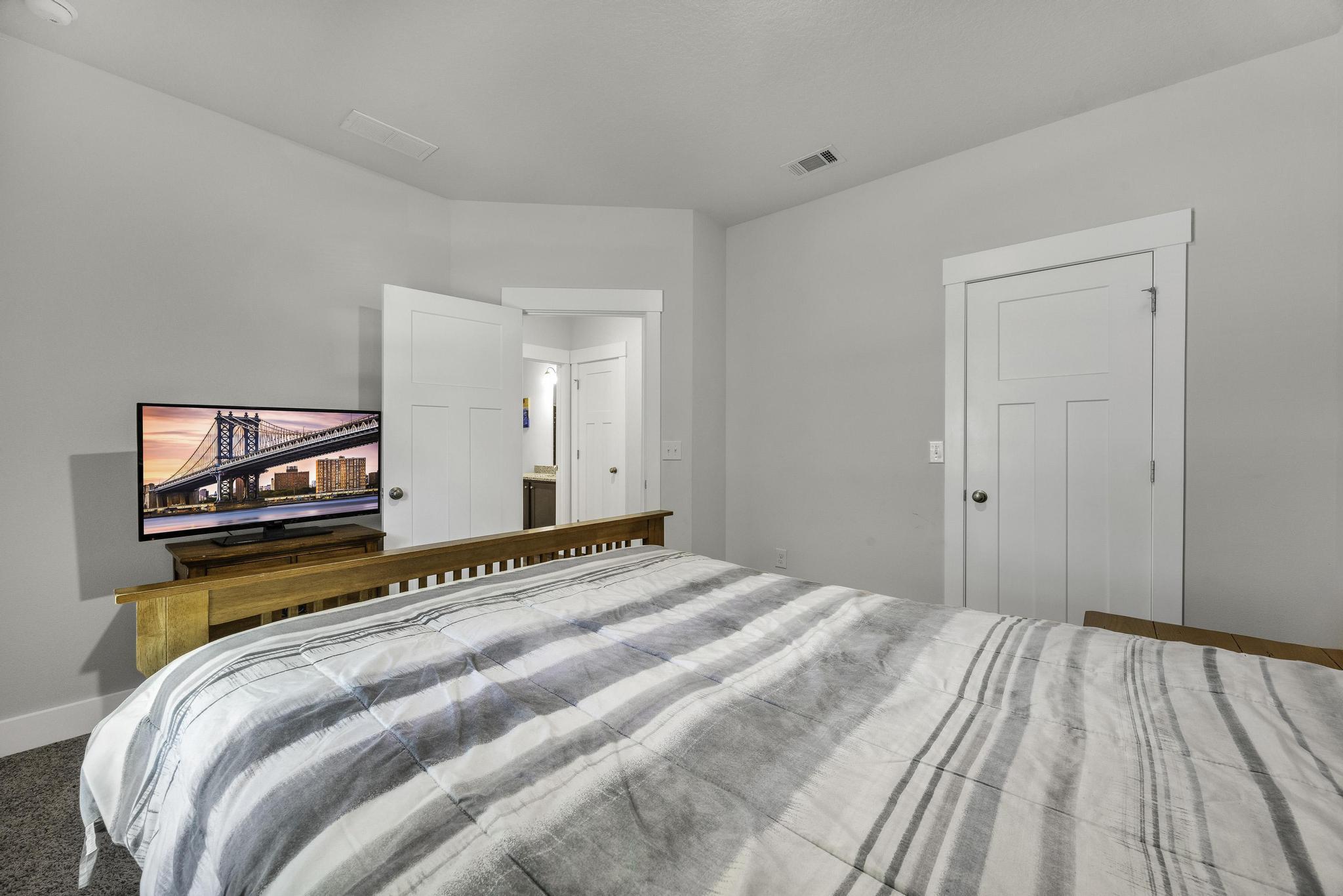 CAMELLIA COVE - Residential