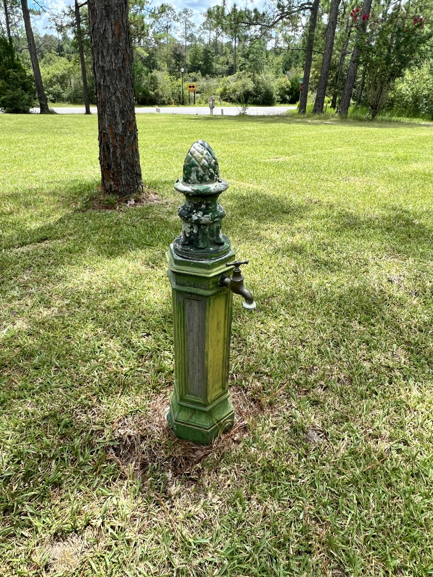 PINE SHORES - Residential