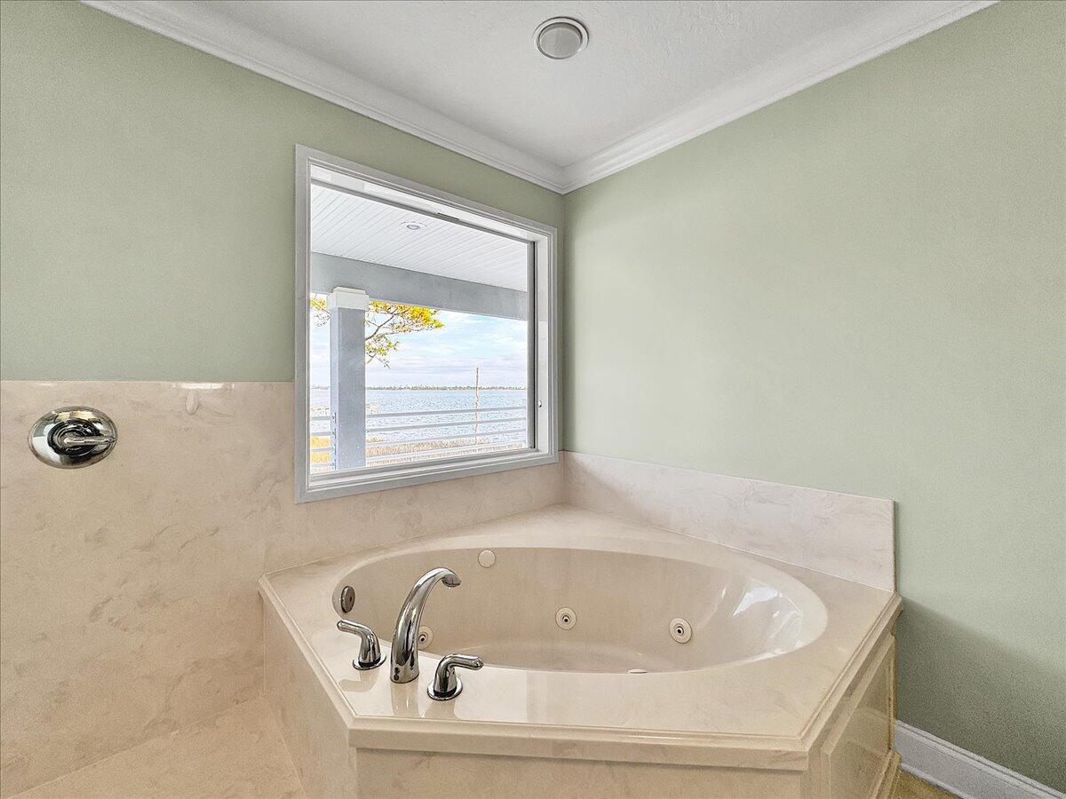 SPARKLING WATERS - Residential