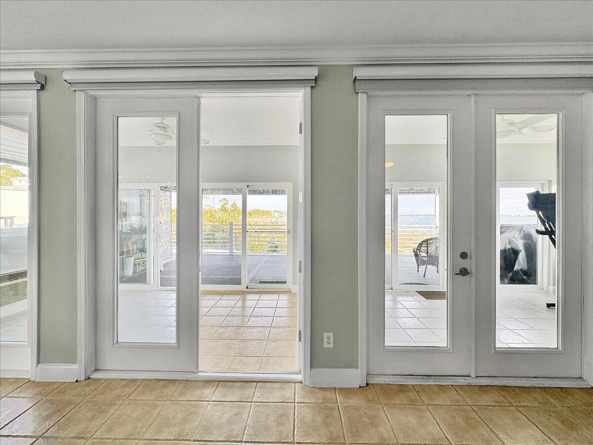 SPARKLING WATERS - Residential