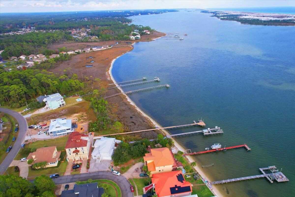 SPARKLING WATERS - Residential