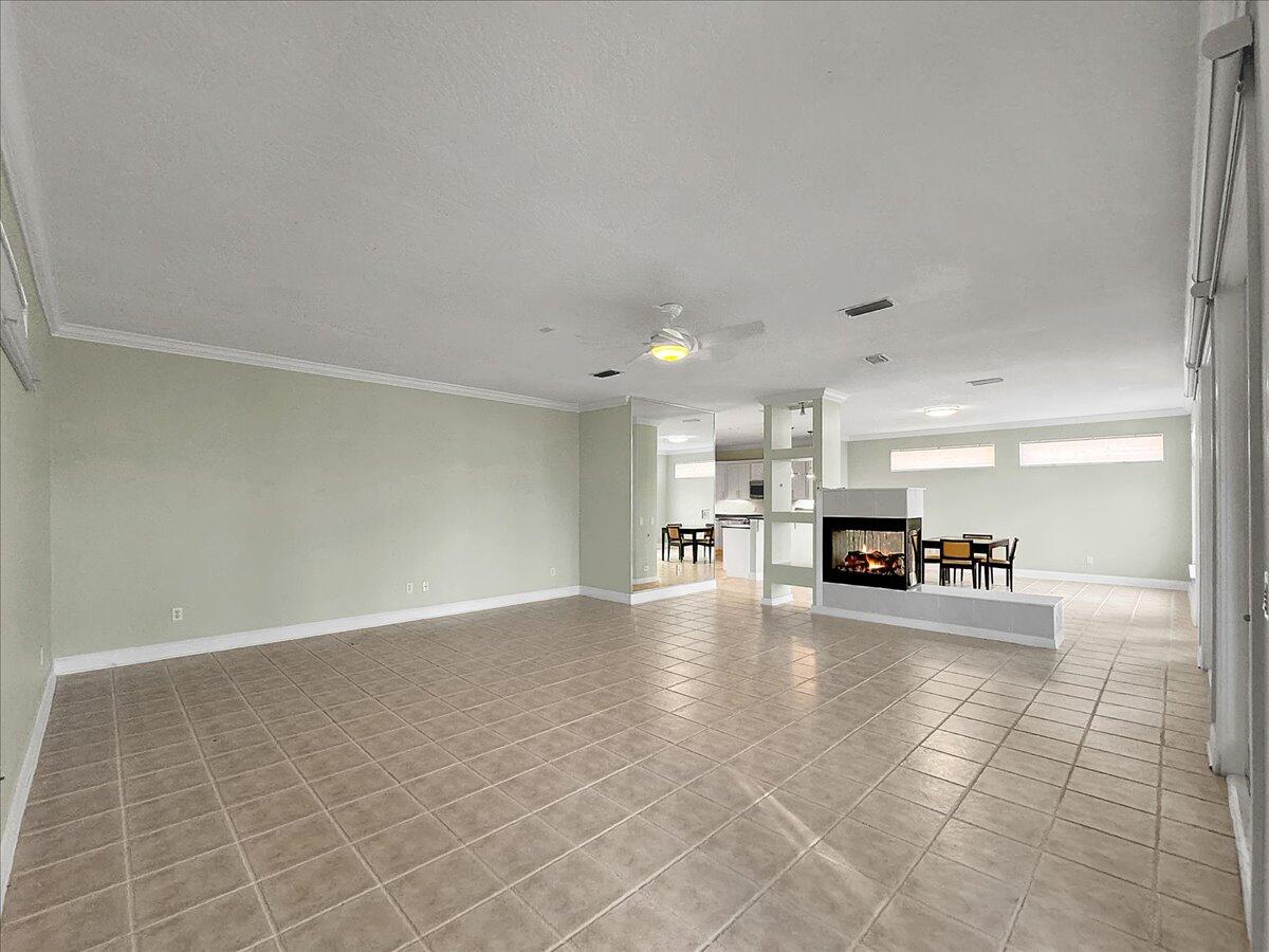 SPARKLING WATERS - Residential