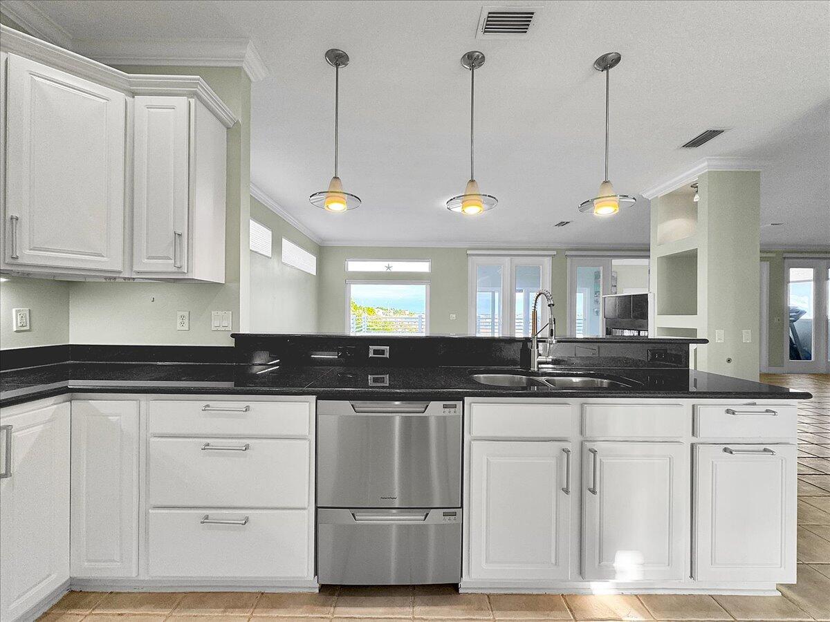 SPARKLING WATERS - Residential