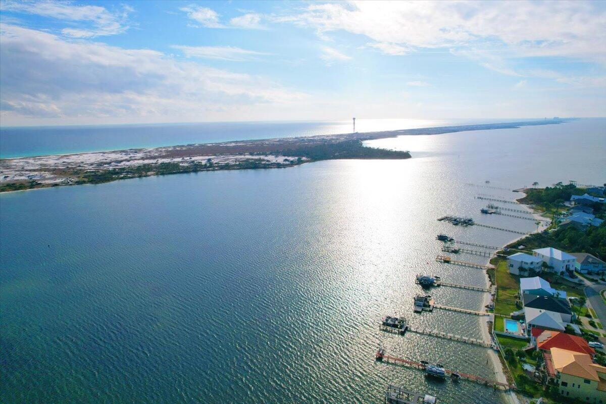 SPARKLING WATERS - Residential