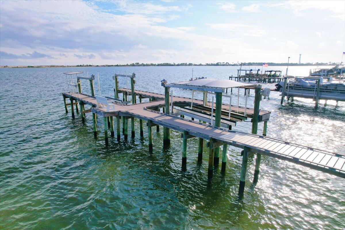 SPARKLING WATERS - Residential