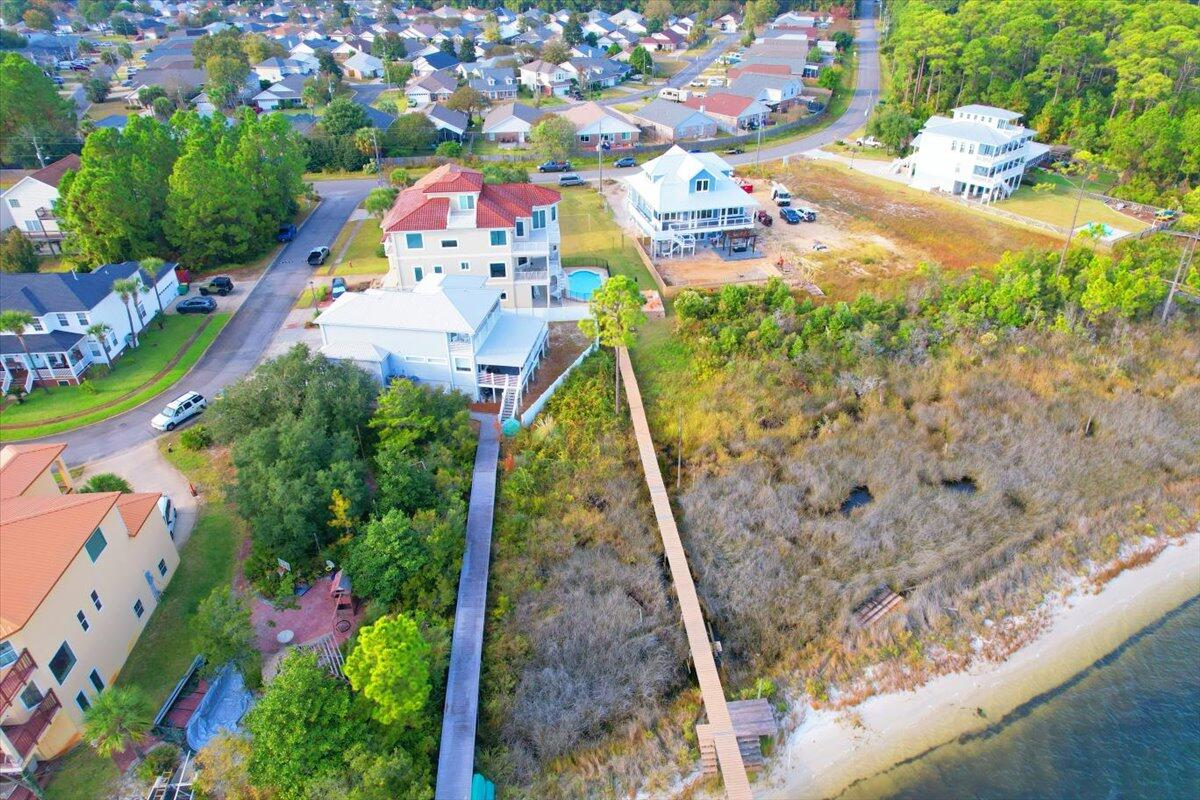 SPARKLING WATERS - Residential