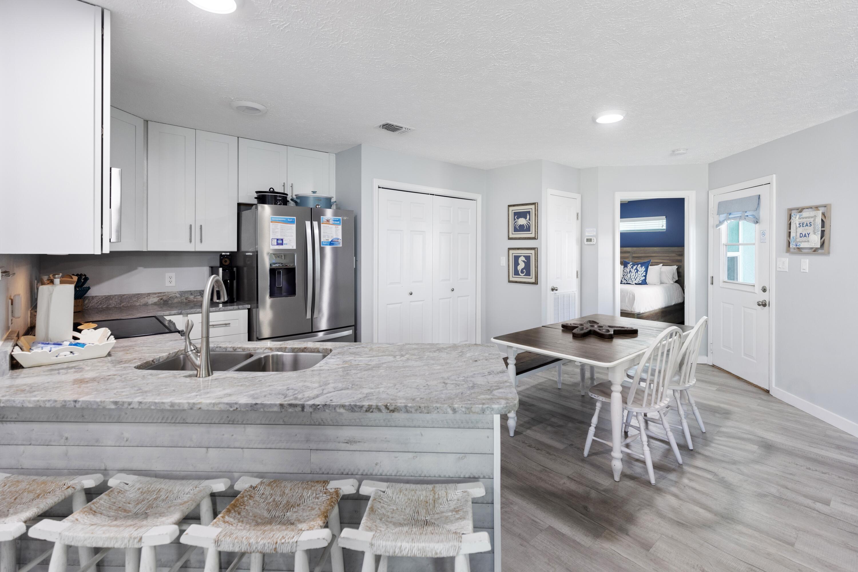 RIVIERA BEACH - Residential