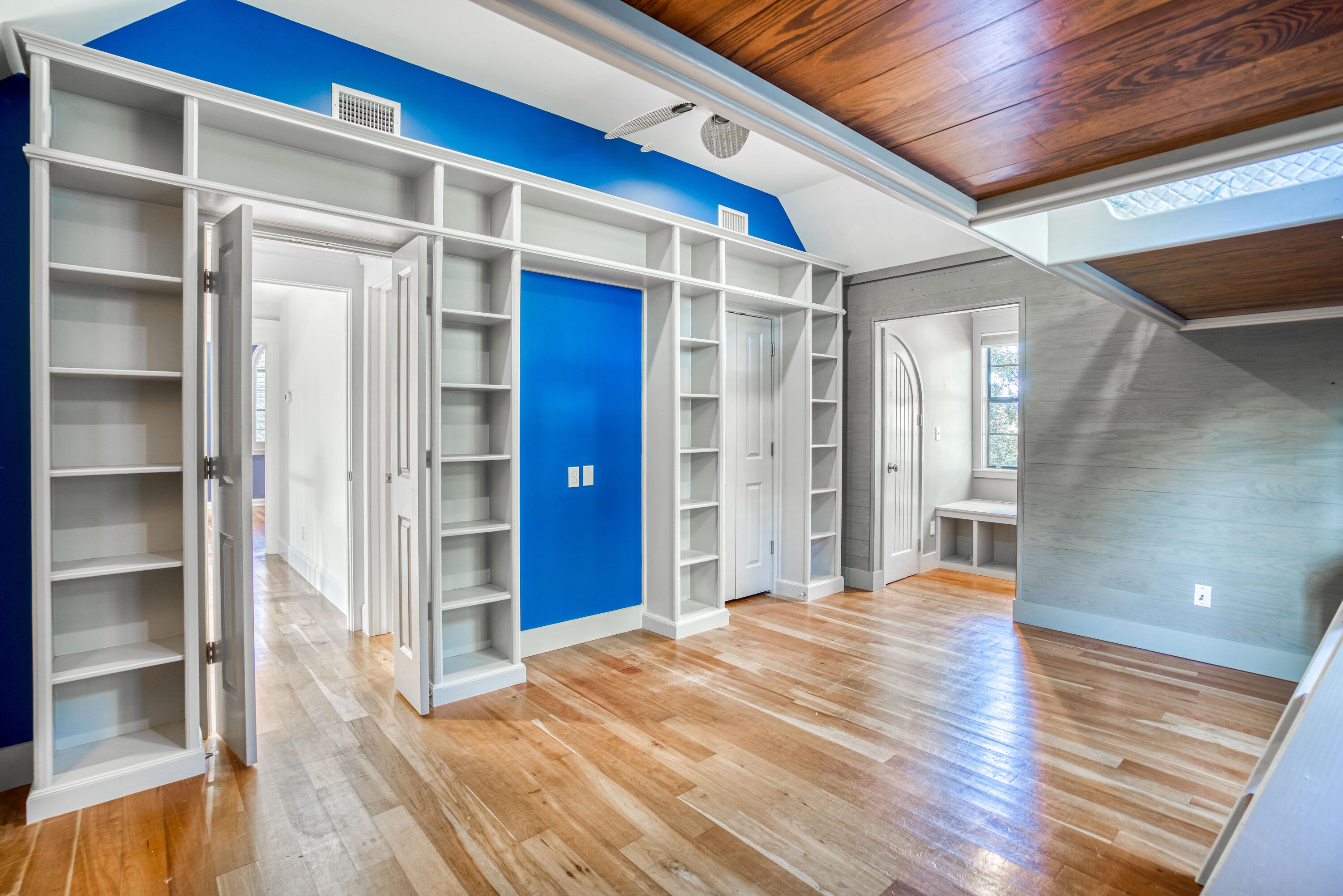 GULF PINES - Residential