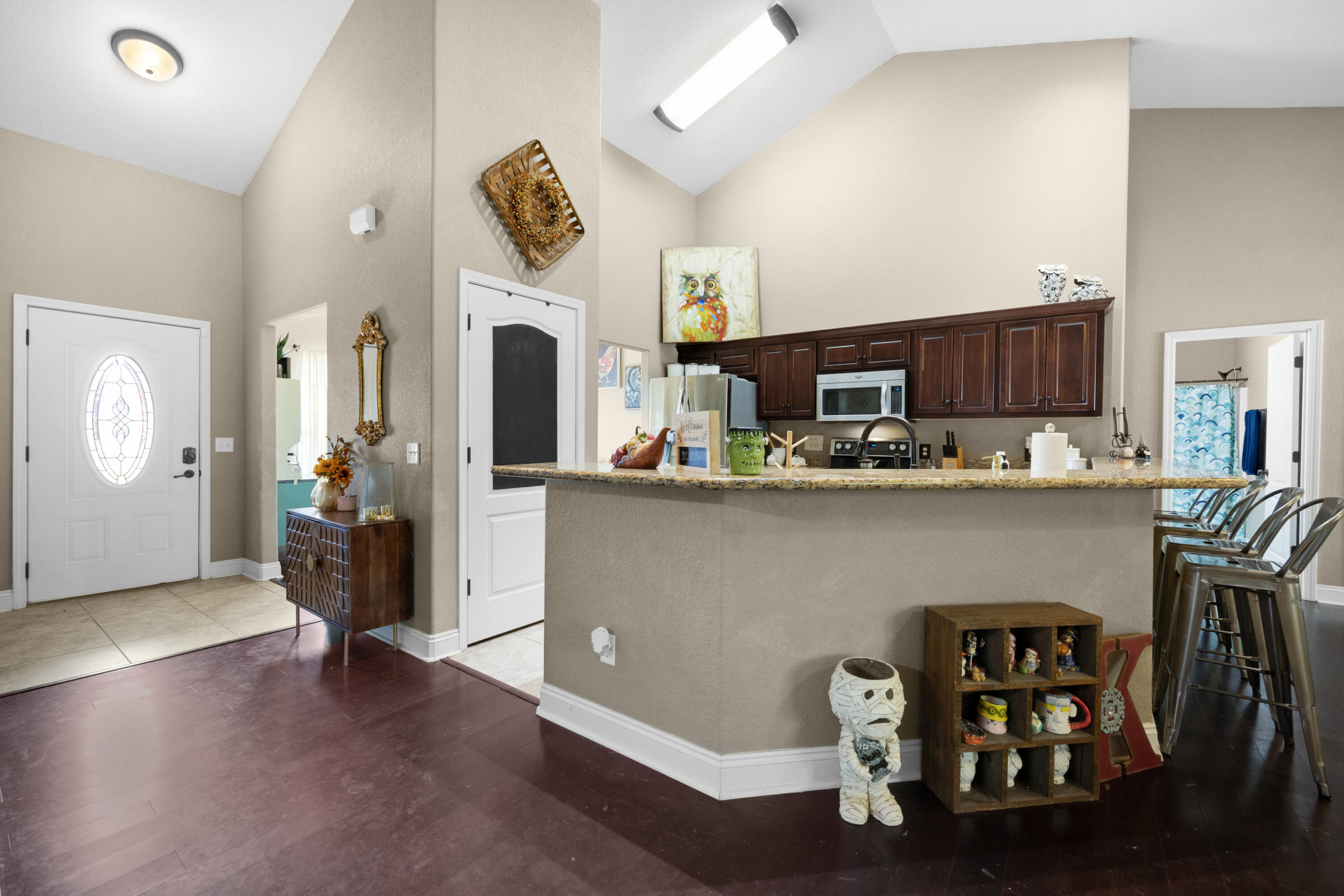 HIDDEN VALLEY - Residential