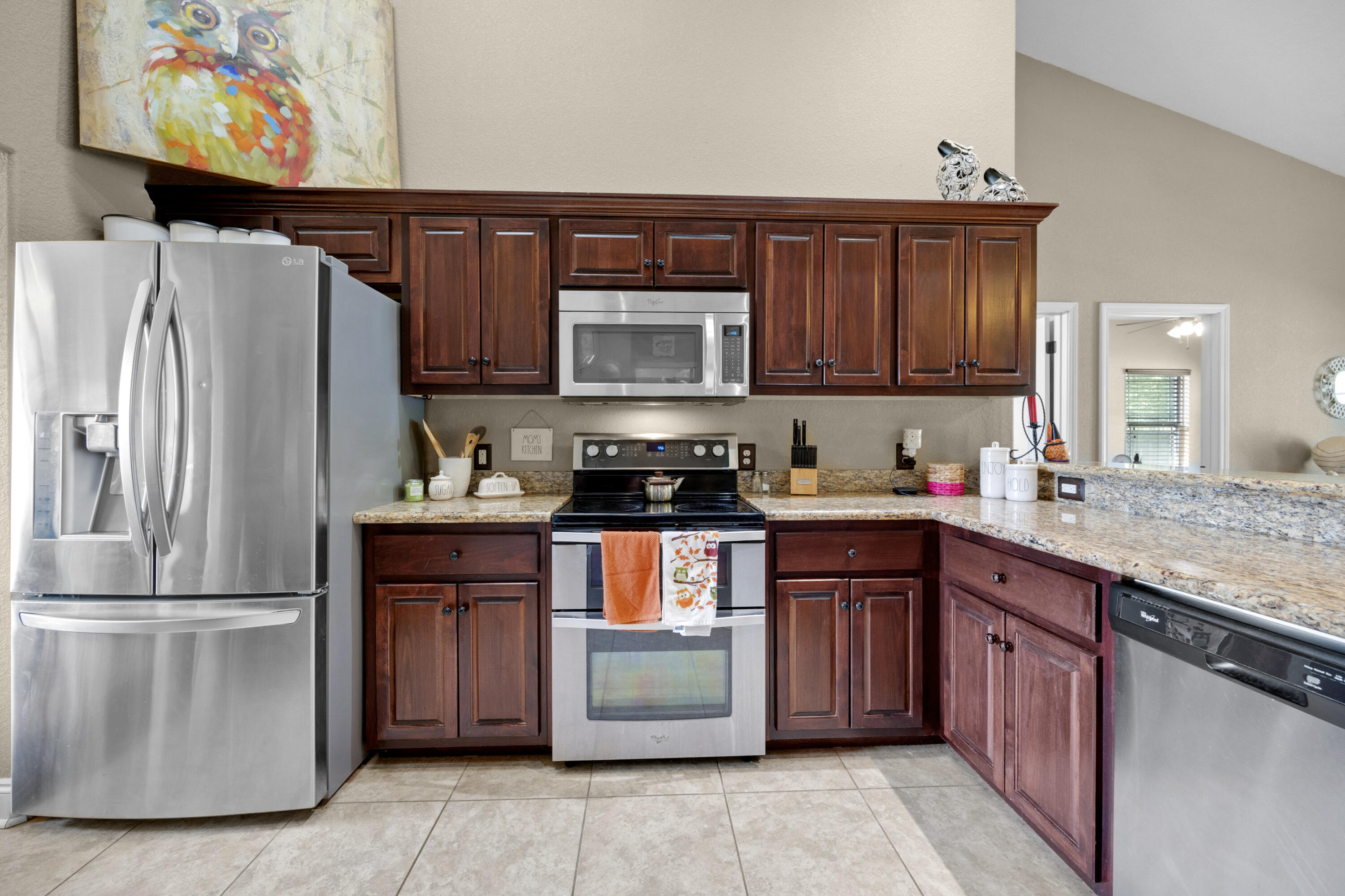 HIDDEN VALLEY - Residential