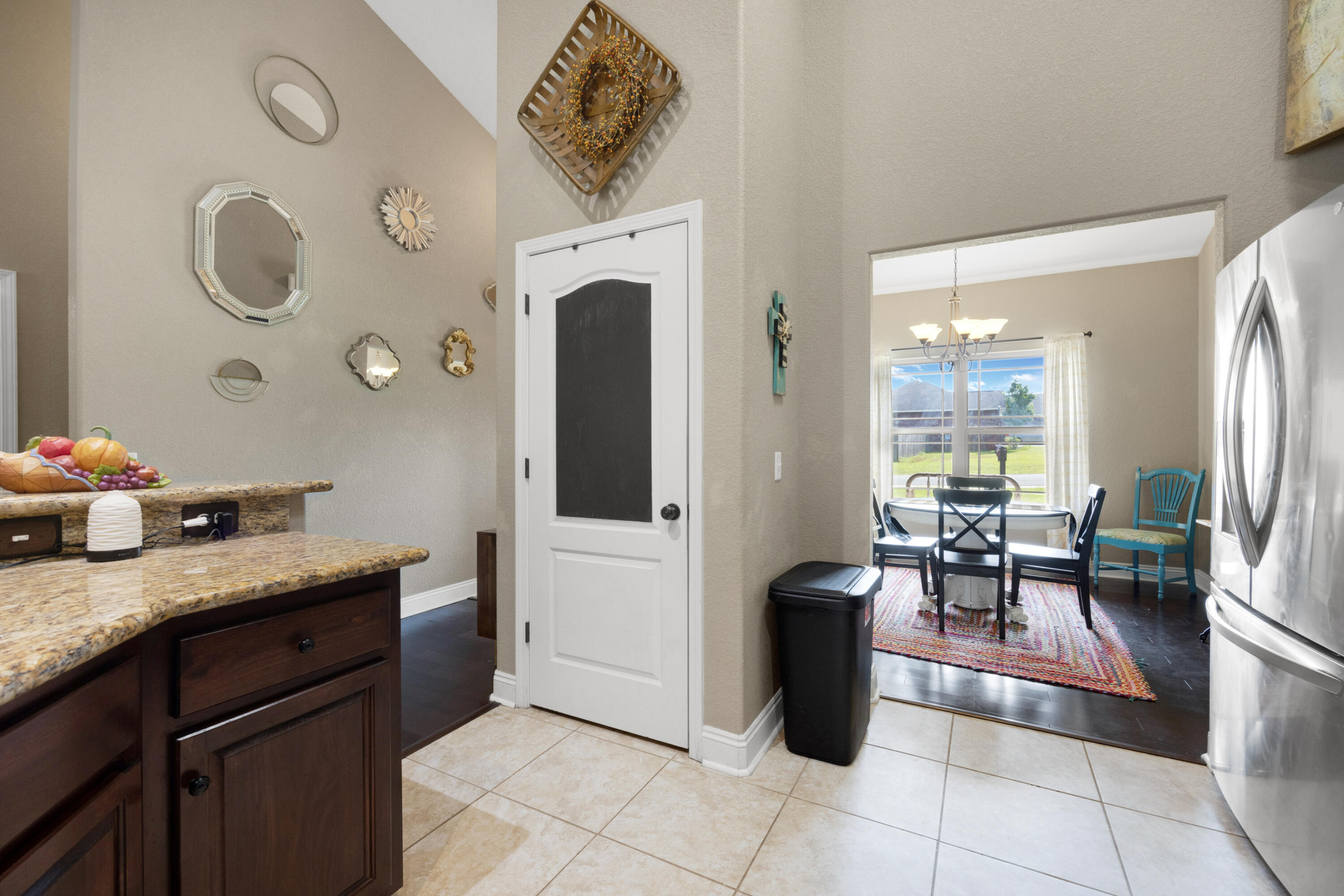 HIDDEN VALLEY - Residential