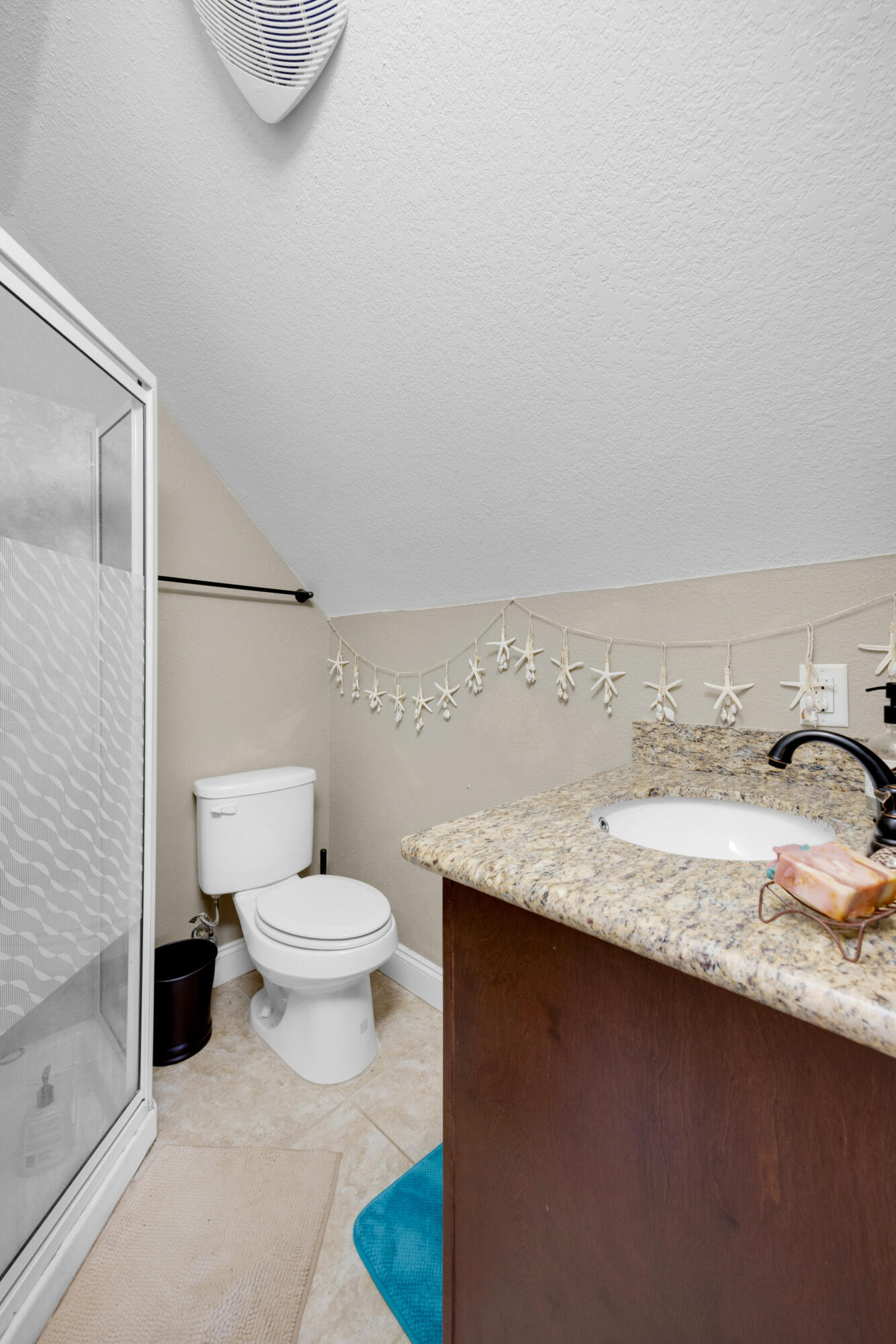 HIDDEN VALLEY - Residential