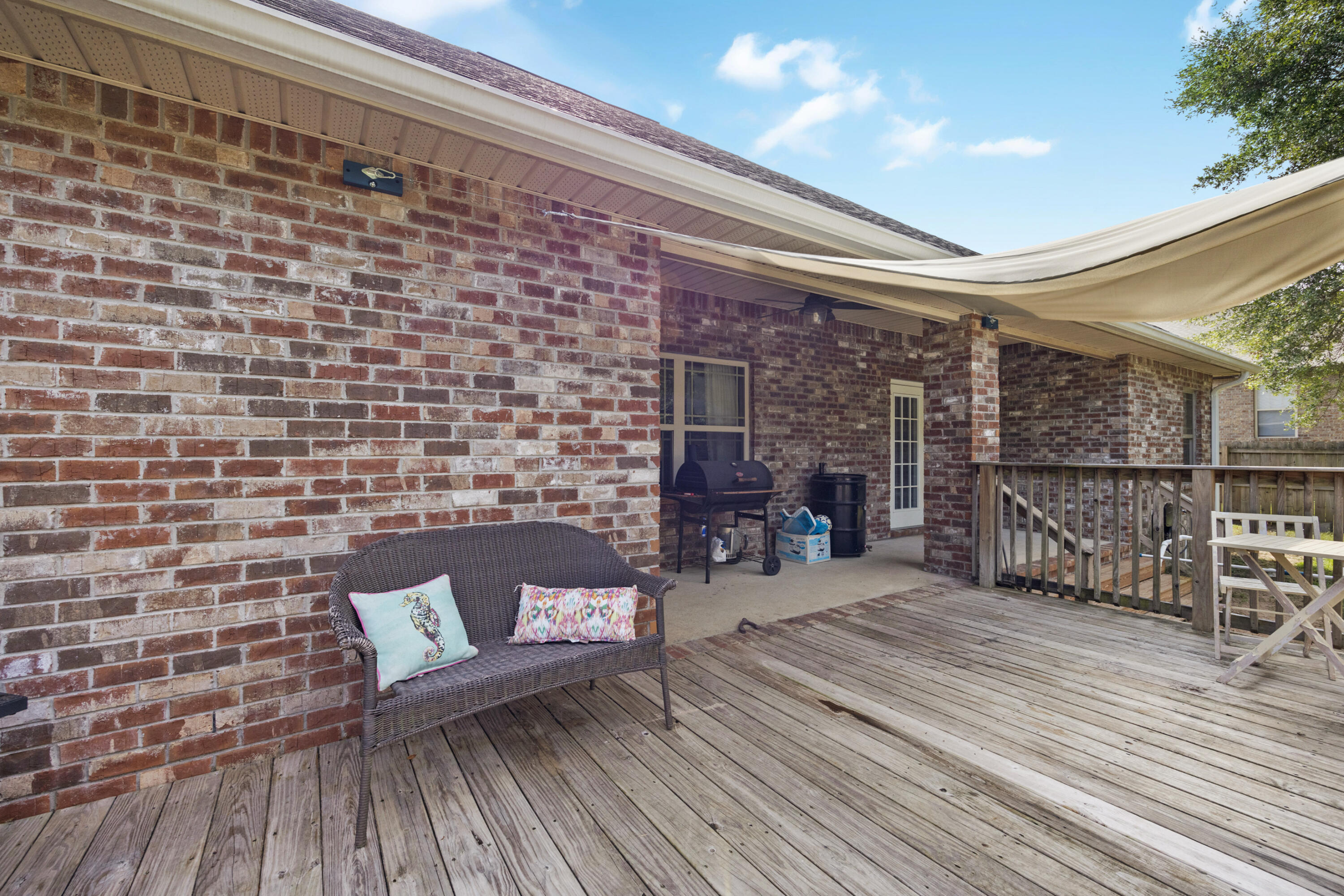 HIDDEN VALLEY - Residential