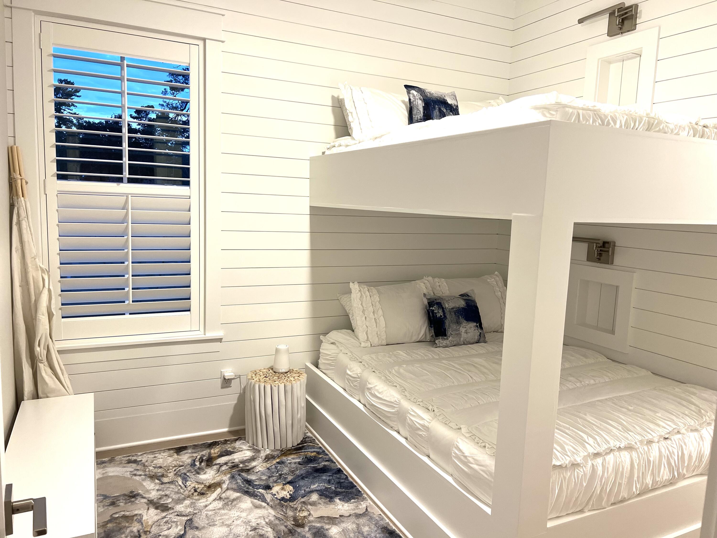 Eastern Lake - Residential