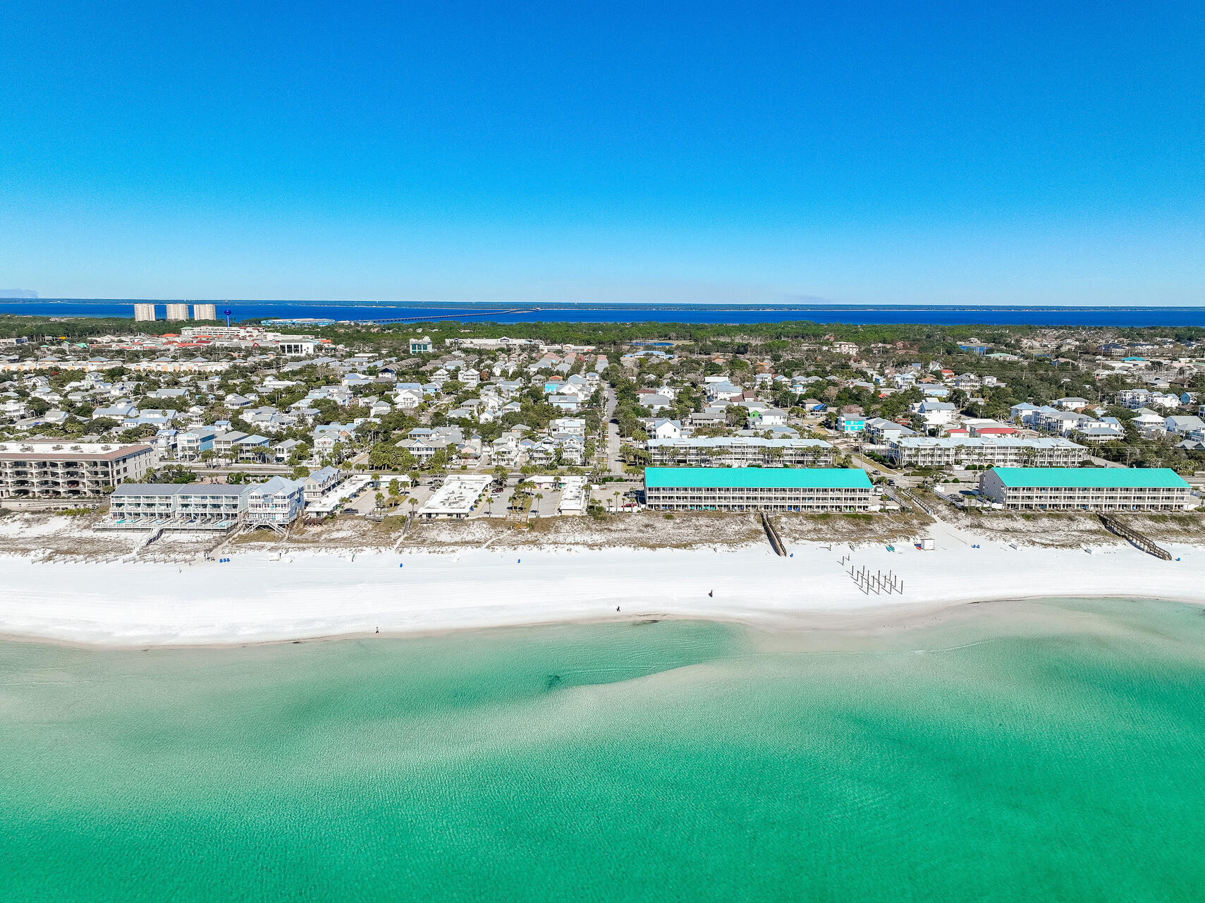 CRYSTAL BEACH - Residential