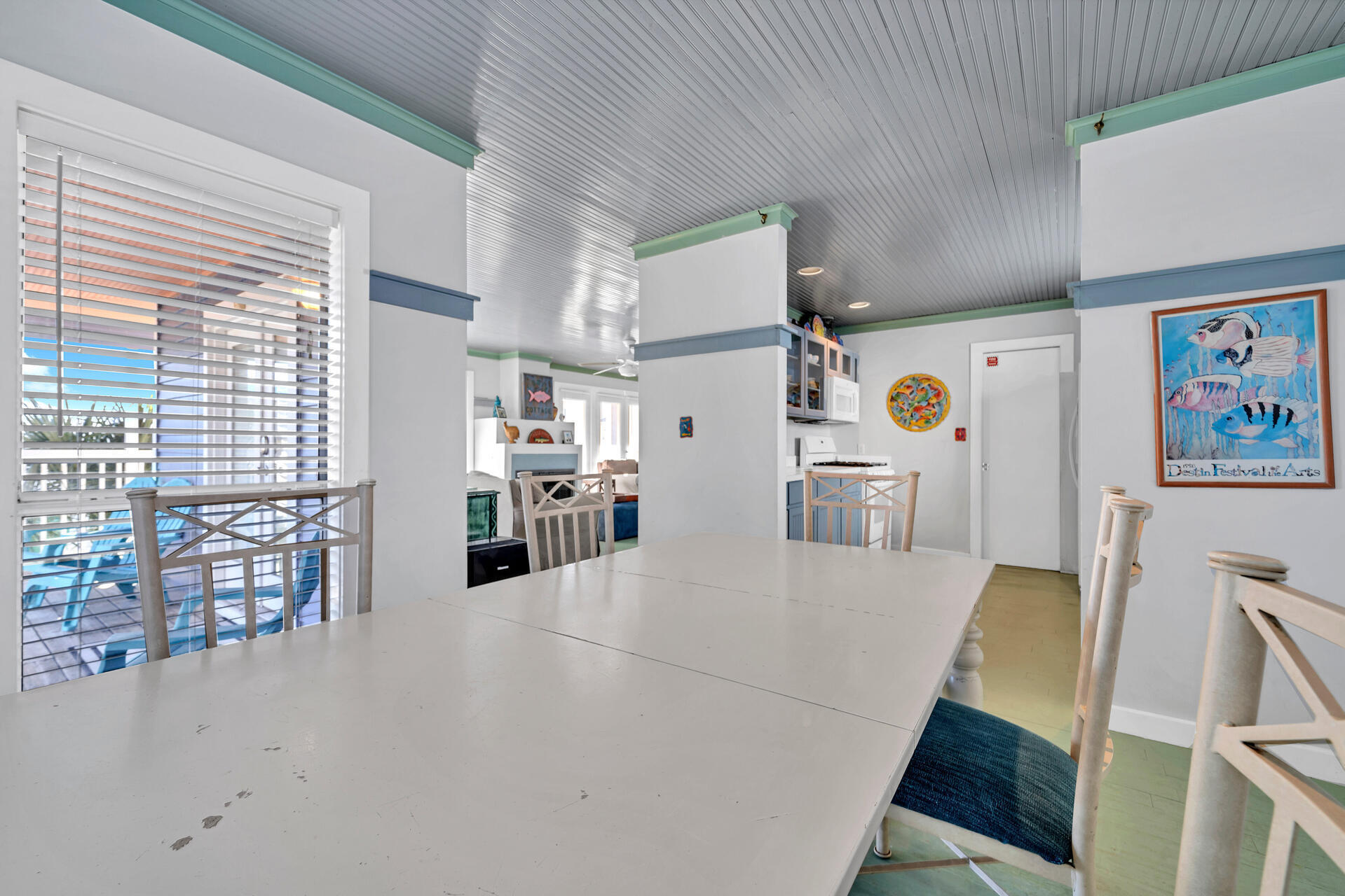 CRYSTAL BEACH - Residential