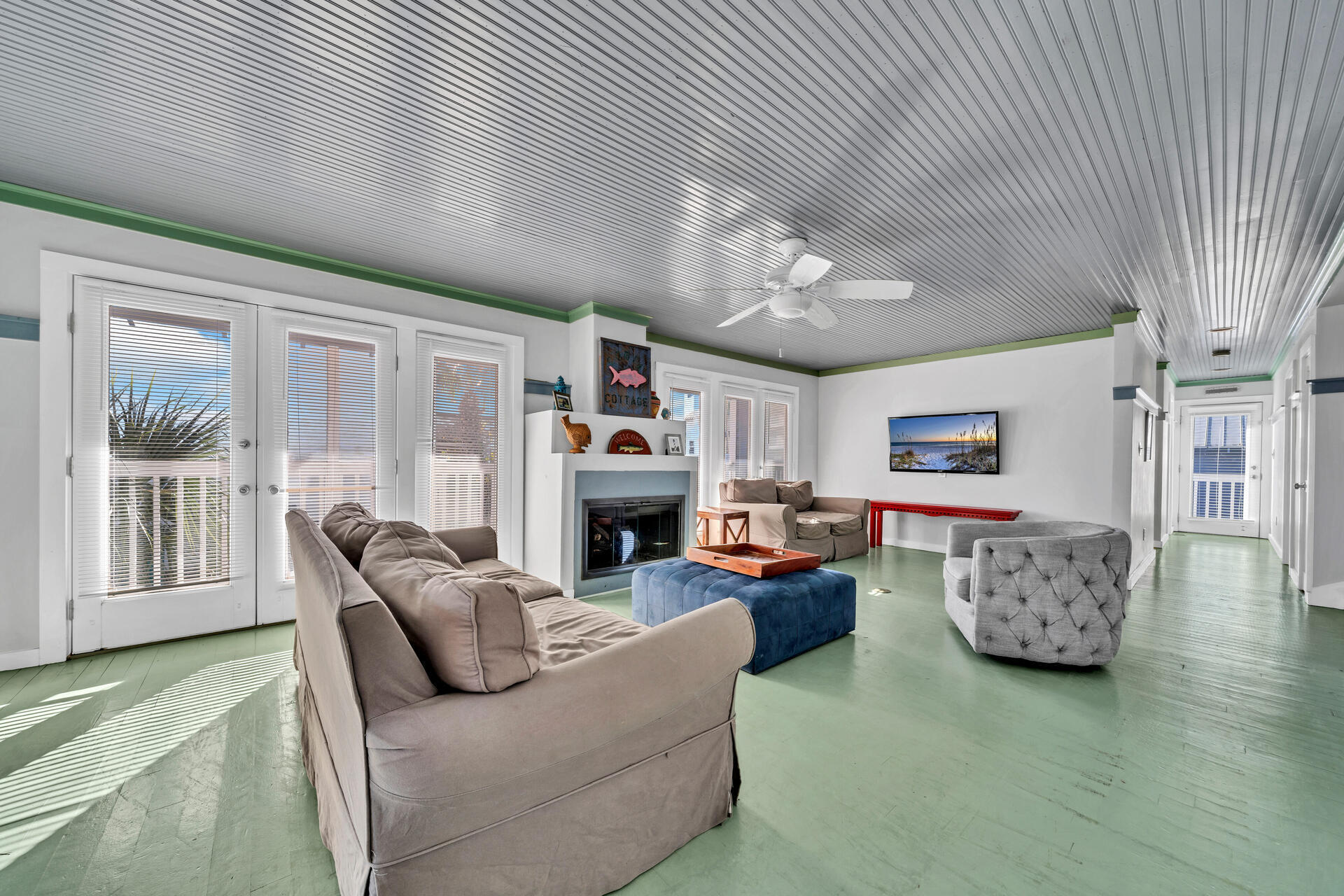 CRYSTAL BEACH - Residential