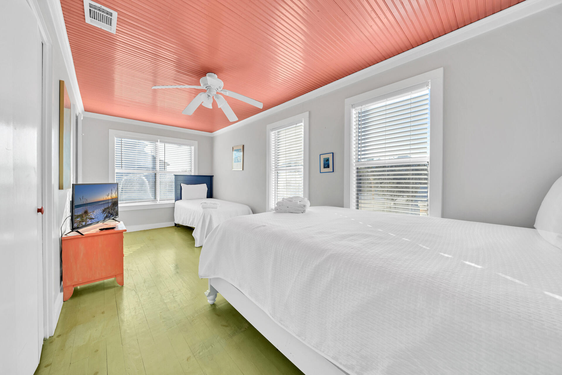 CRYSTAL BEACH - Residential