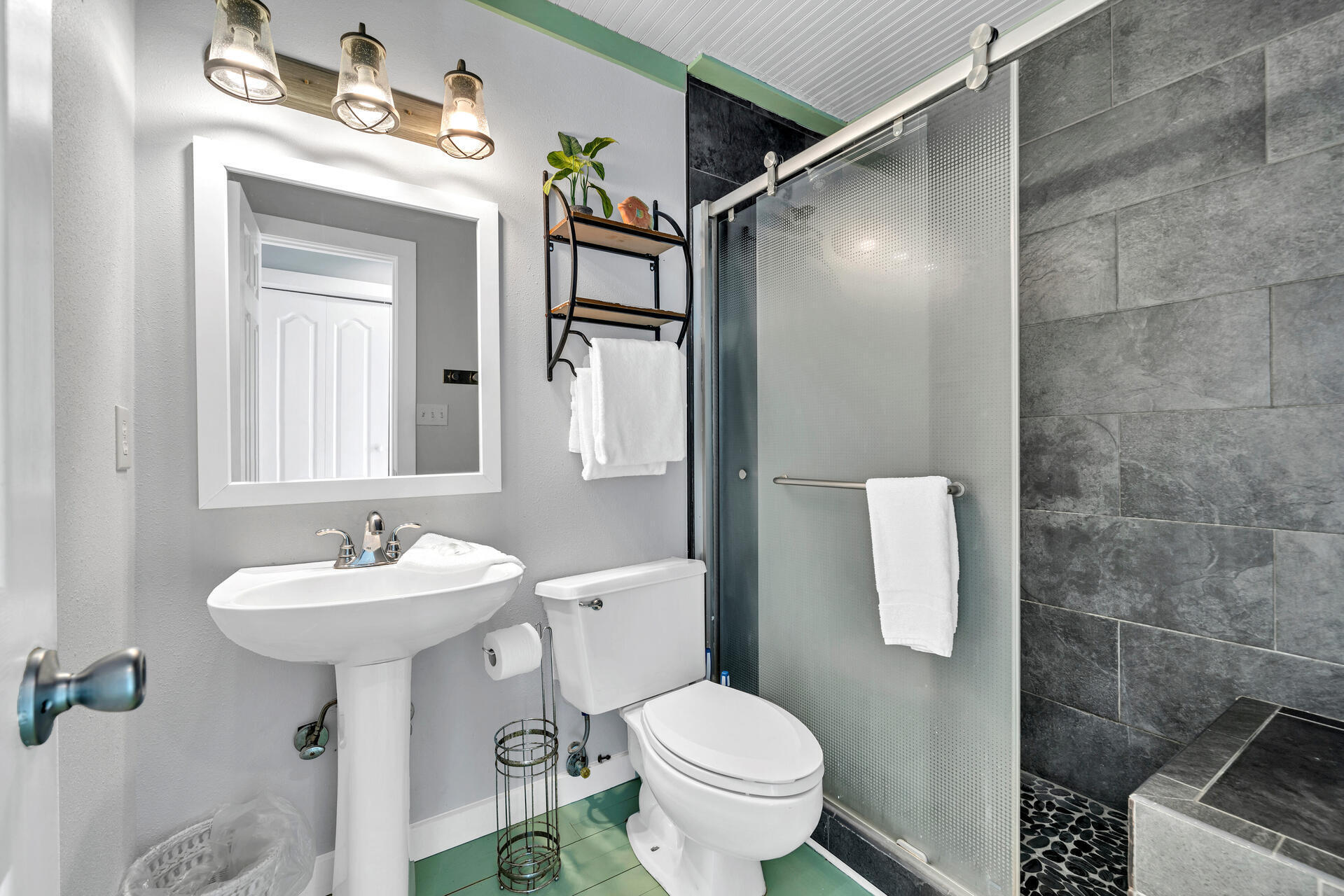 CRYSTAL BEACH - Residential