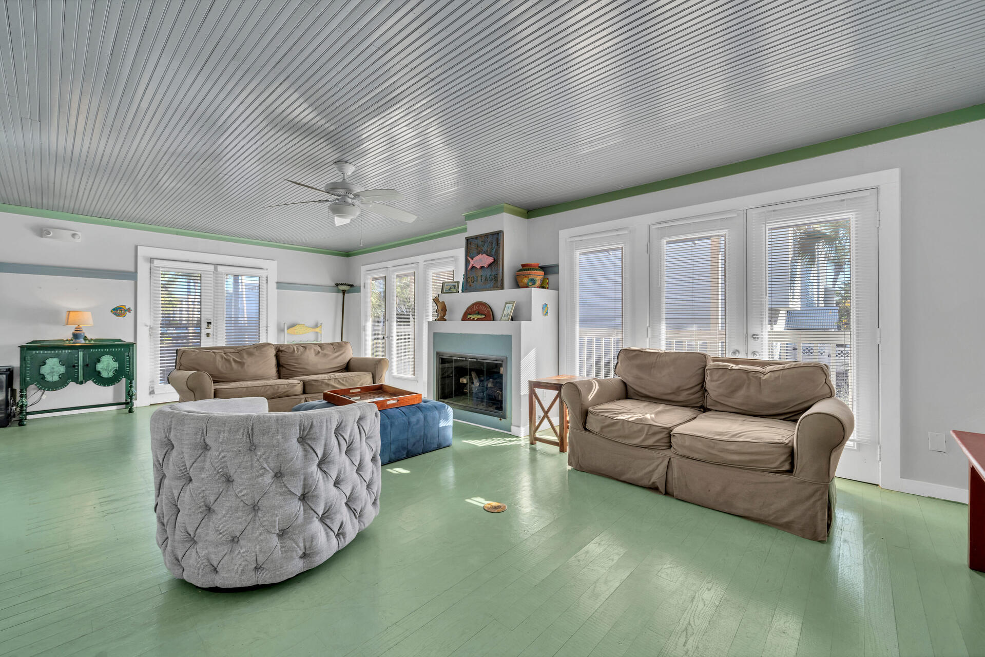 CRYSTAL BEACH - Residential