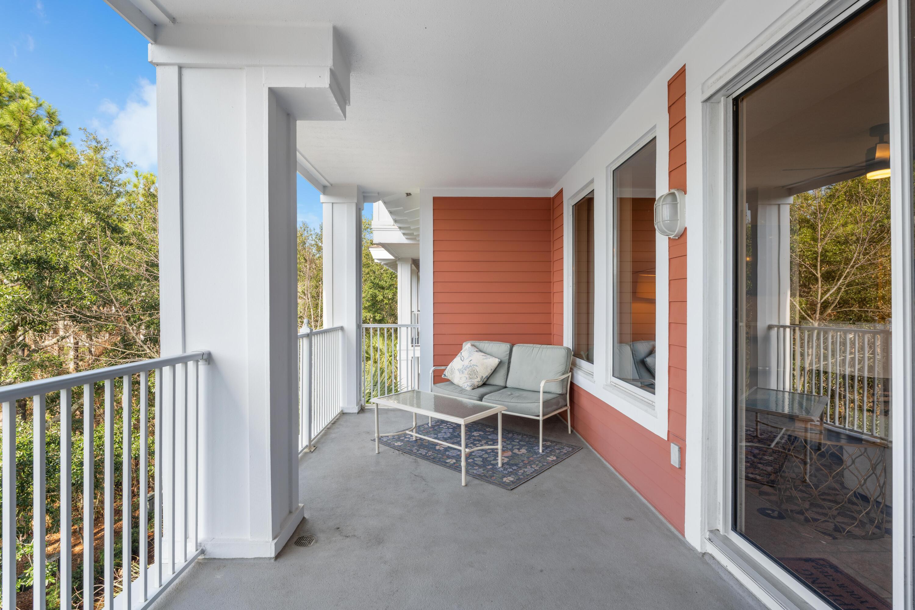 MARKET STREET INN - Residential