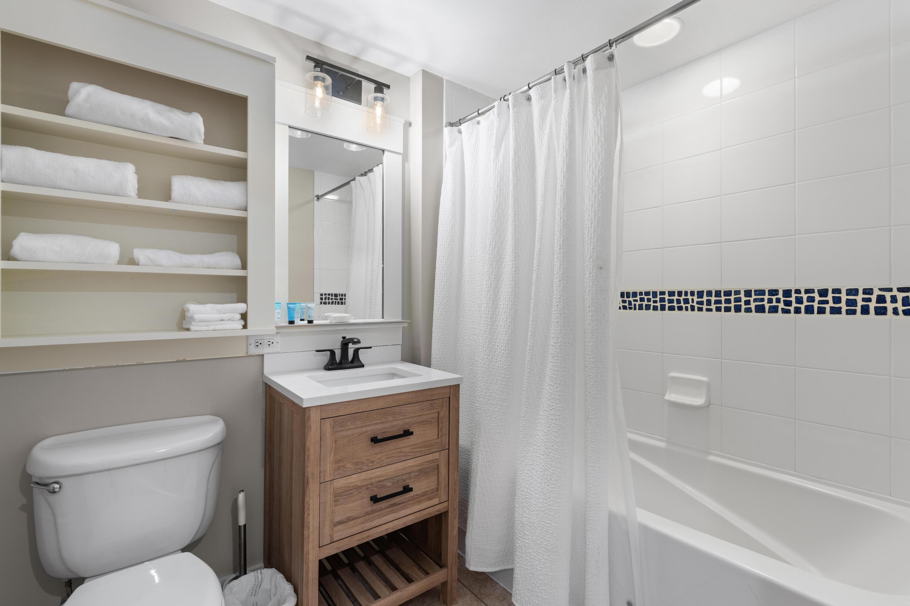 MARKET STREET INN - Residential