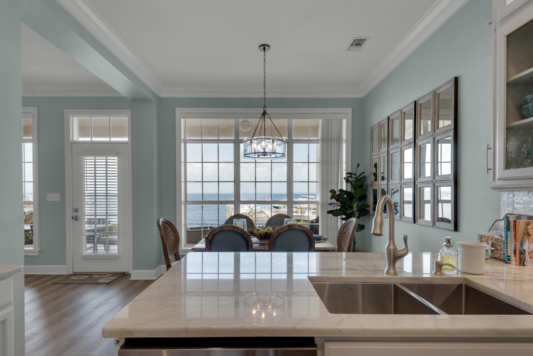 OAK HARBOUR CONDO - Residential