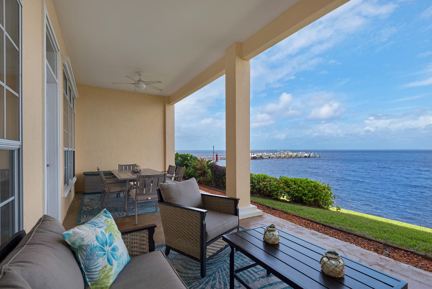 OAK HARBOUR CONDO - Residential