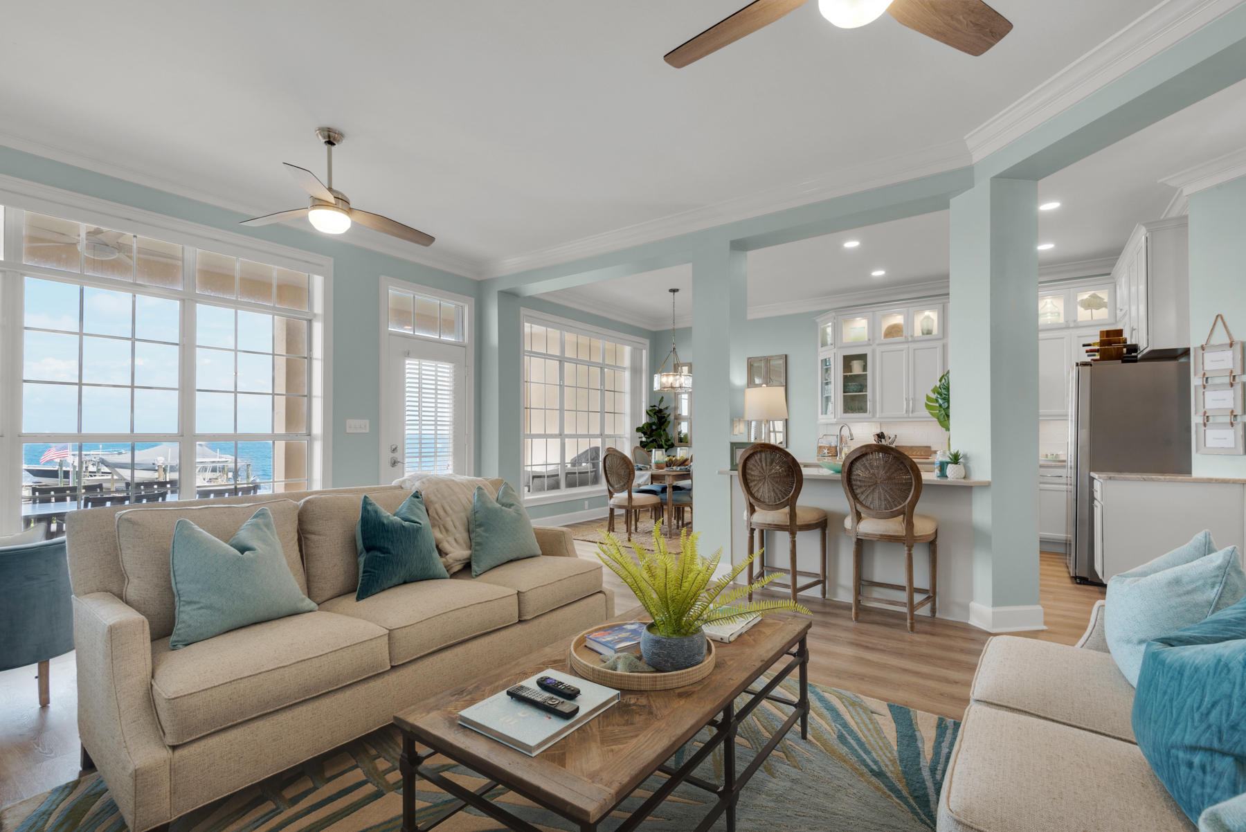 OAK HARBOUR CONDO - Residential