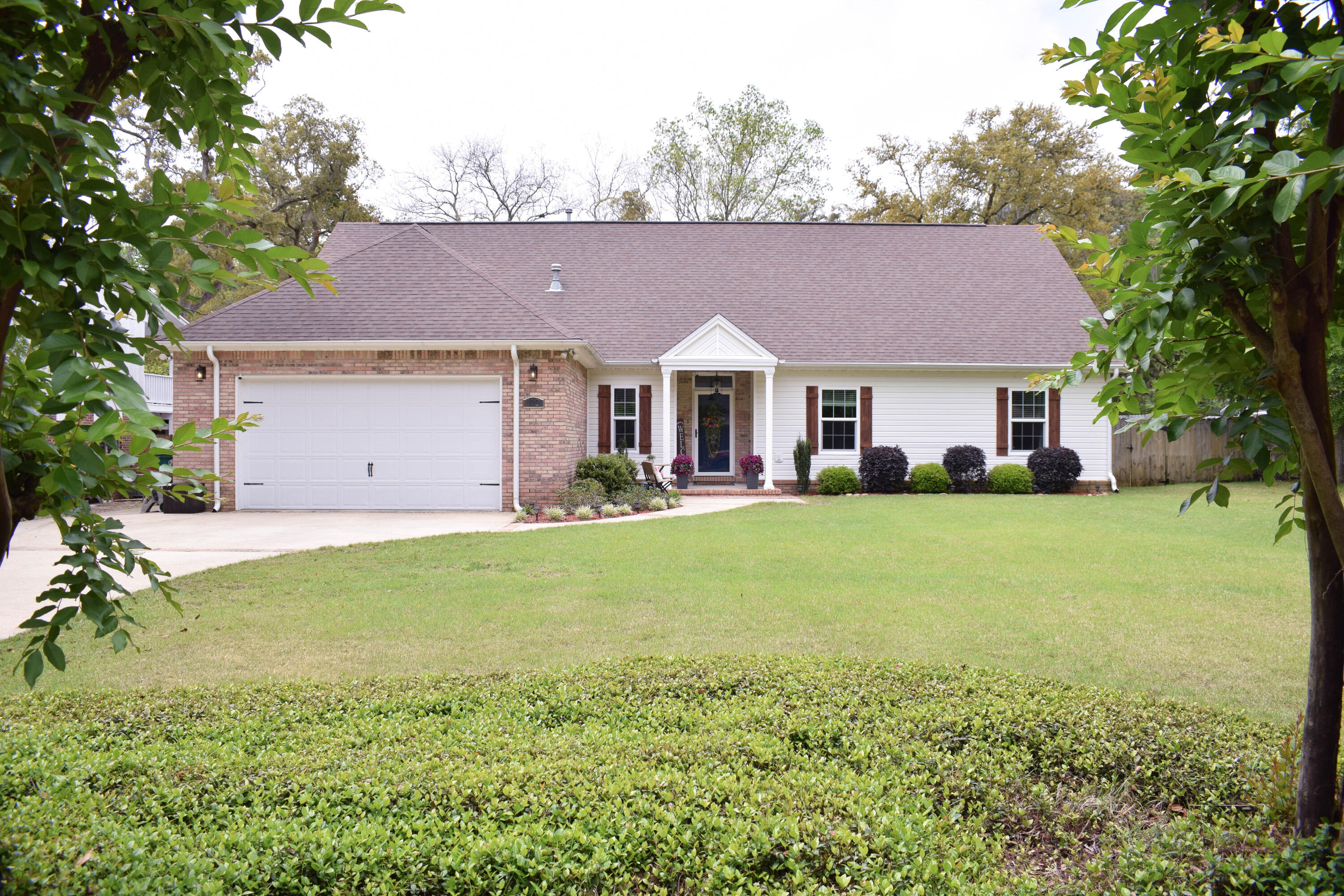LAUREL S/D - Residential