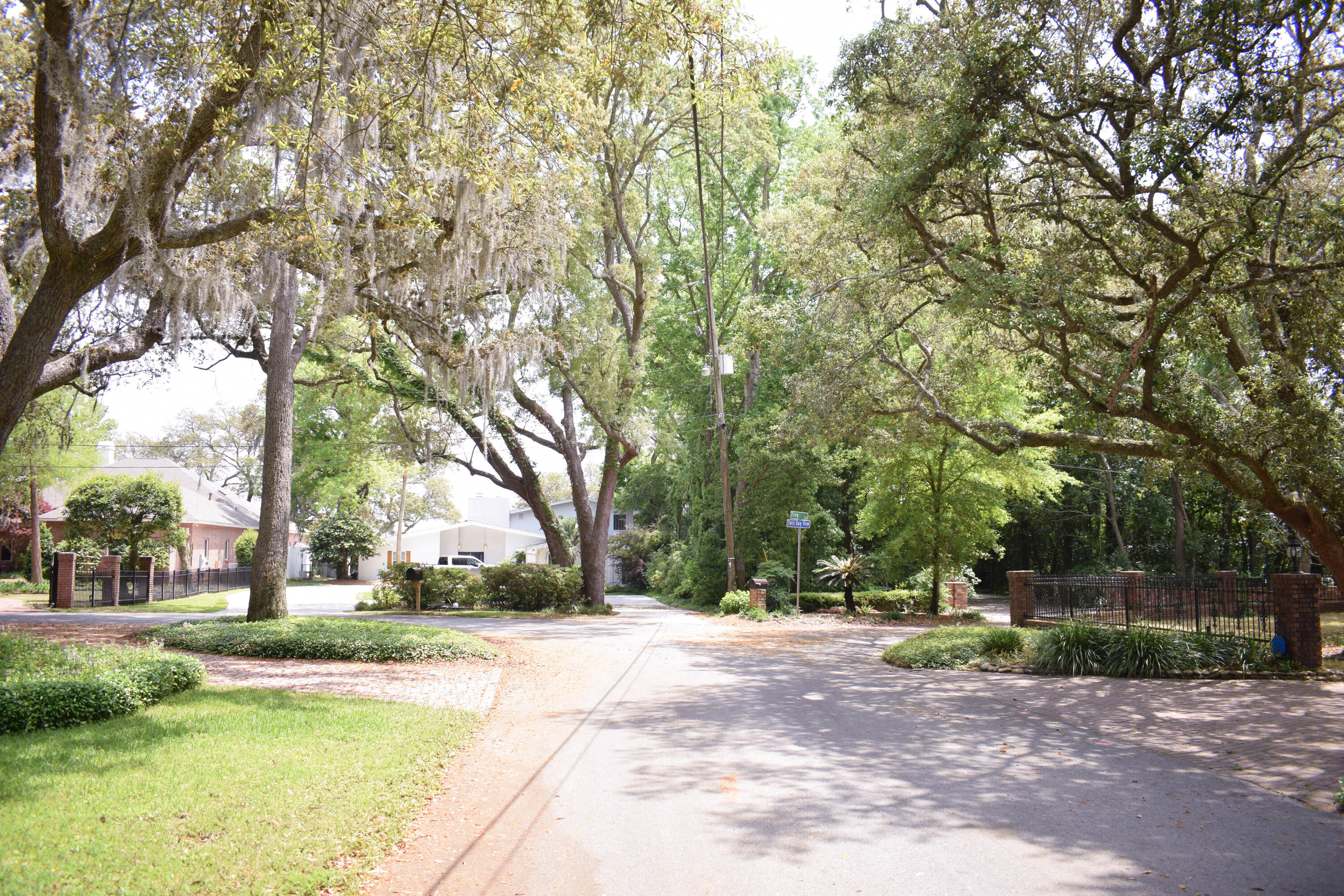 LAUREL S/D - Residential