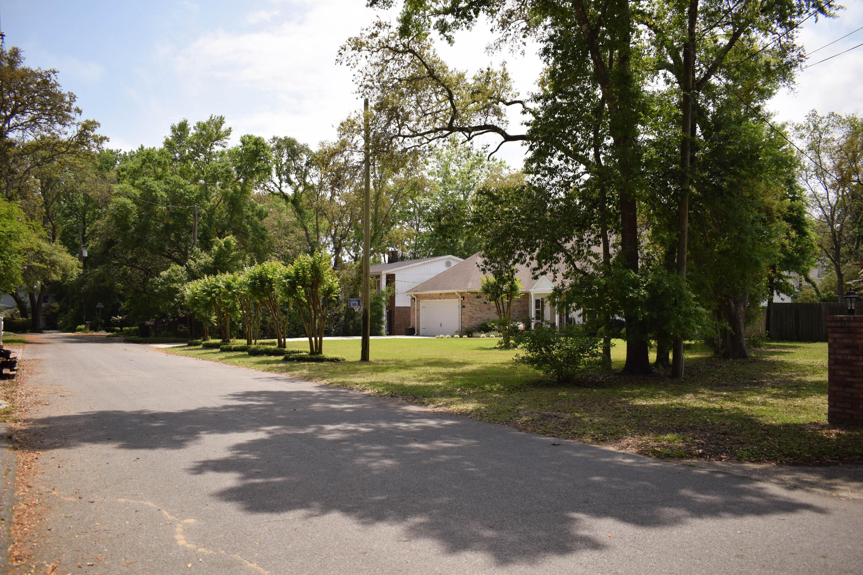 LAUREL S/D - Residential