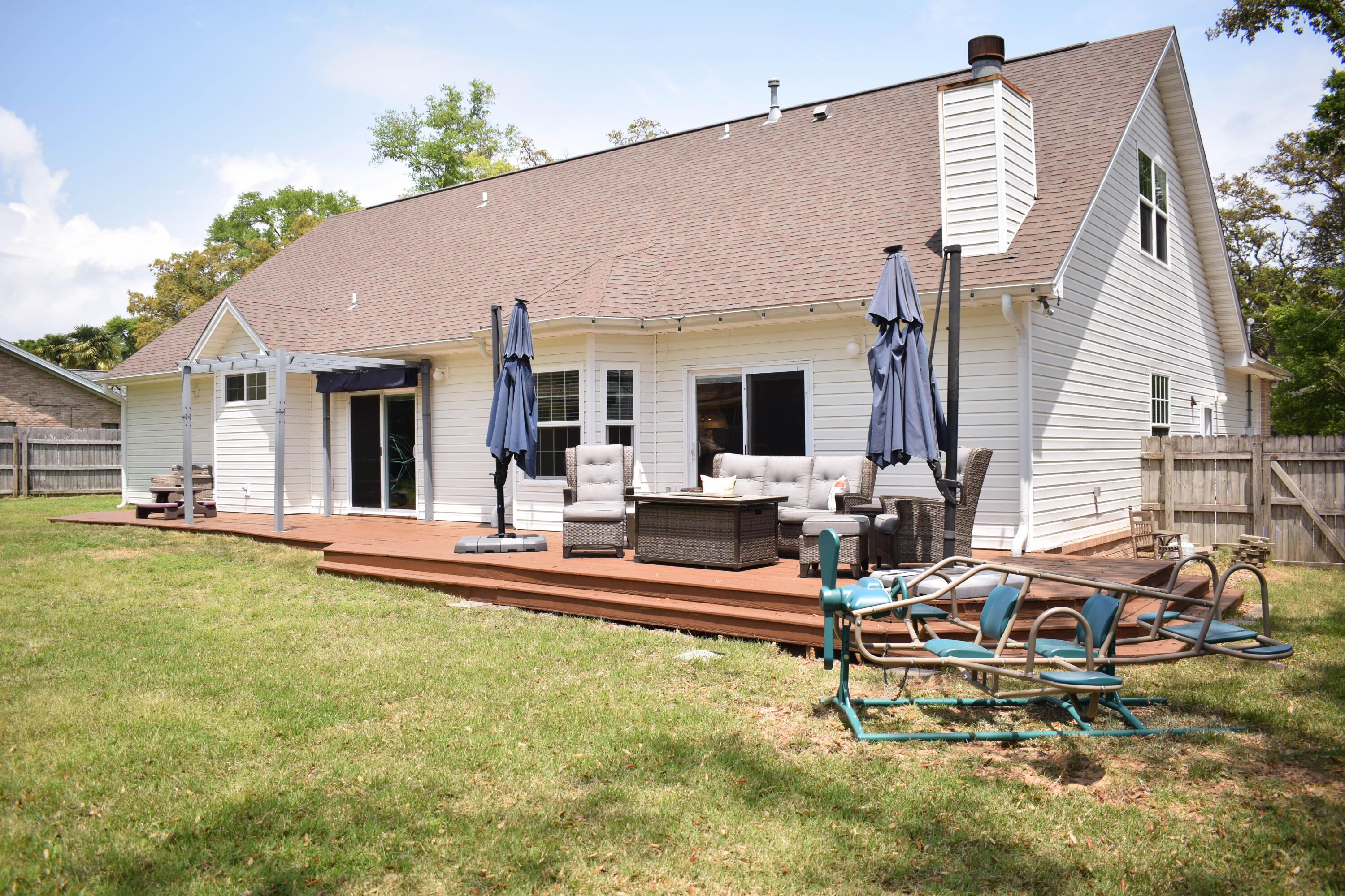 LAUREL S/D - Residential