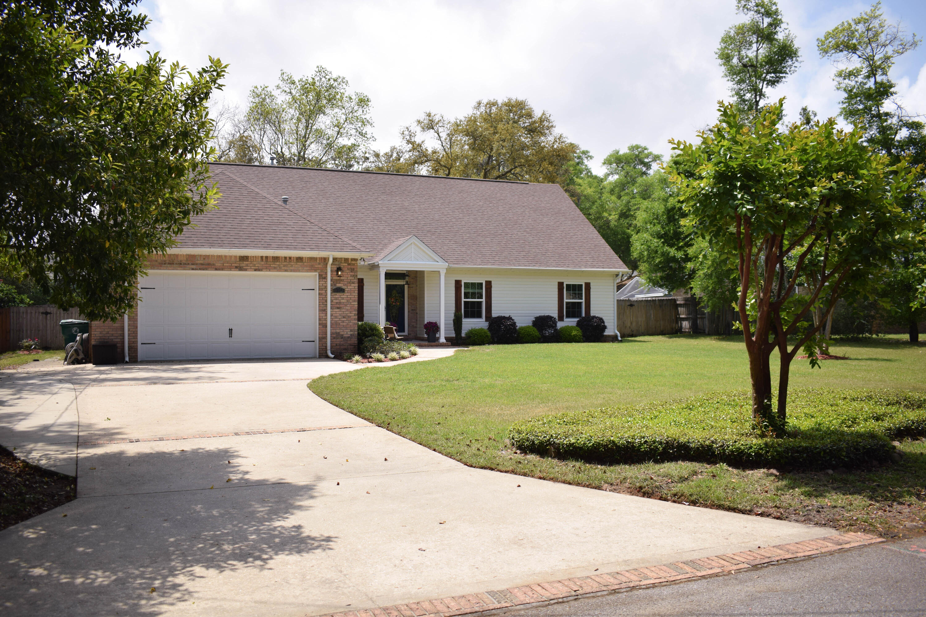 LAUREL S/D - Residential