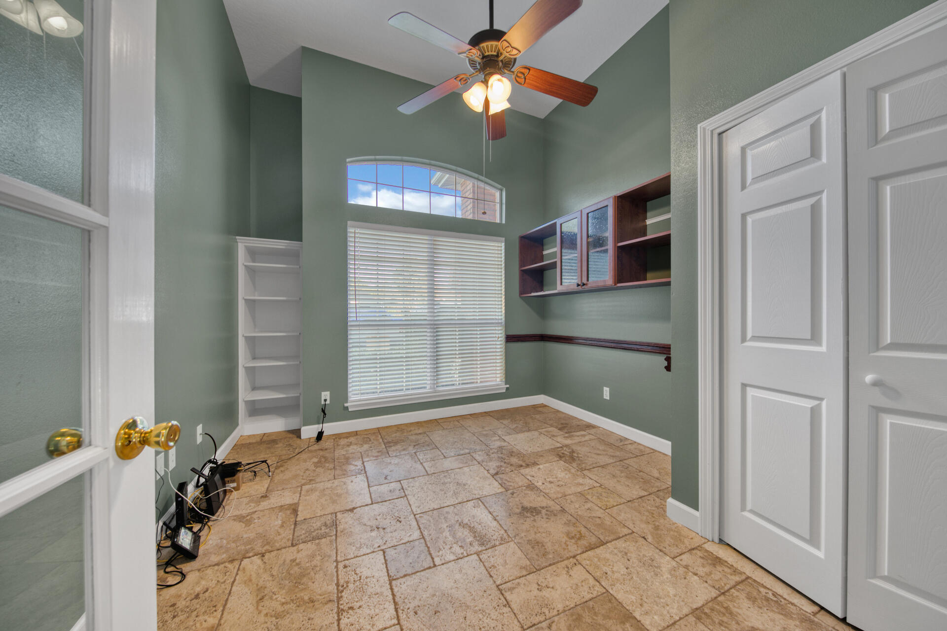 SEQUOIA ESTATES - Residential