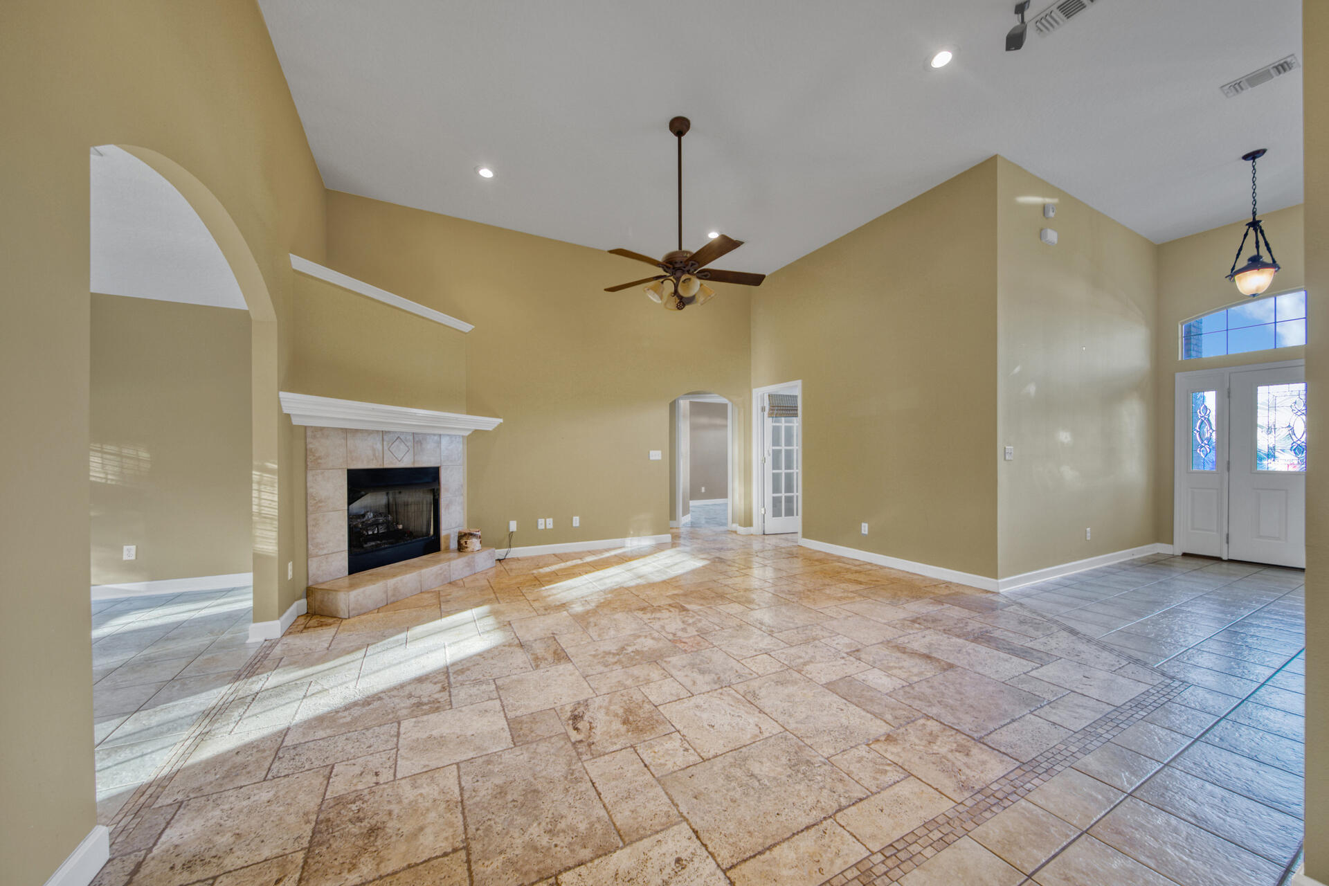 SEQUOIA ESTATES - Residential