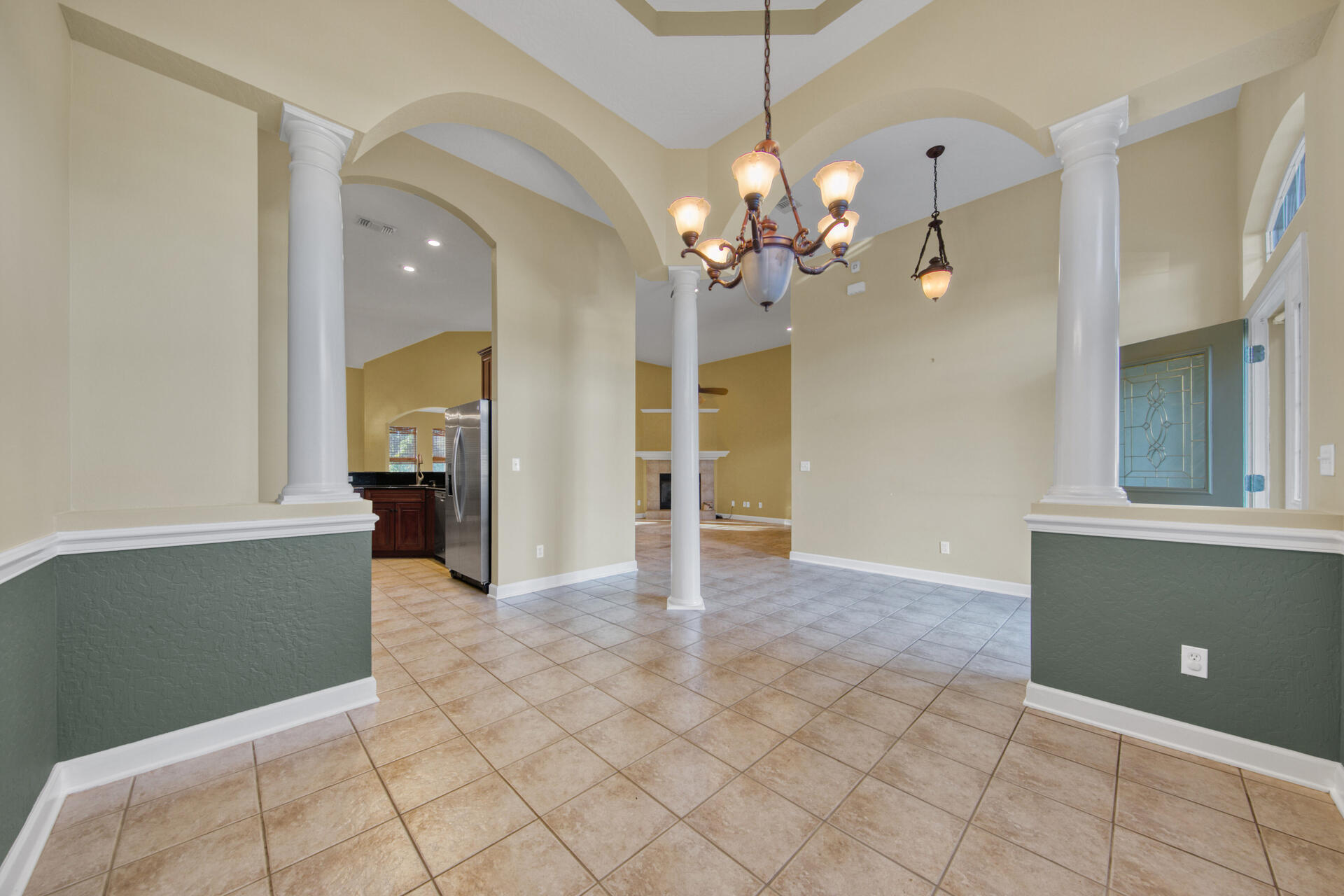 SEQUOIA ESTATES - Residential