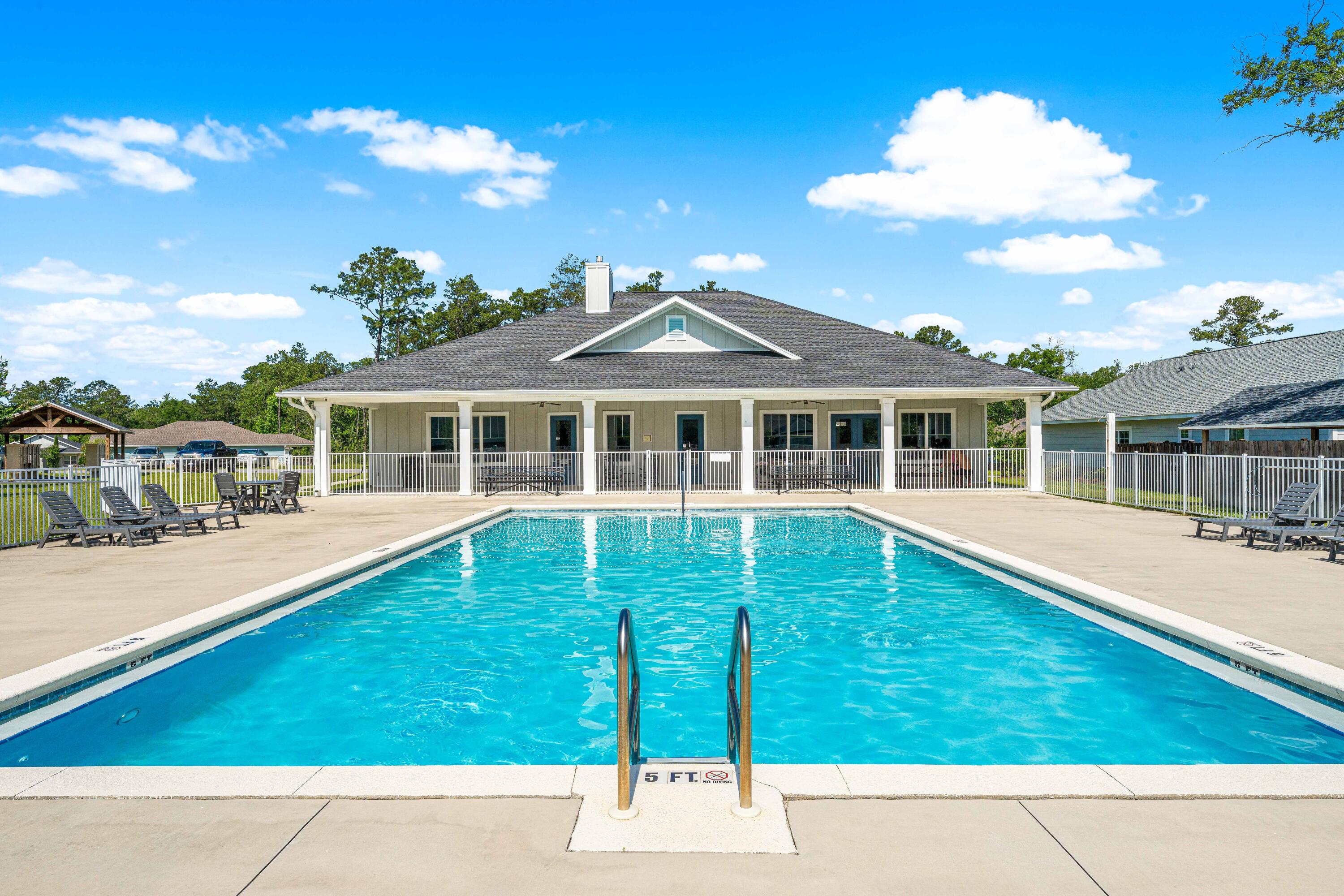 Lafayette Creek Landing - Residential