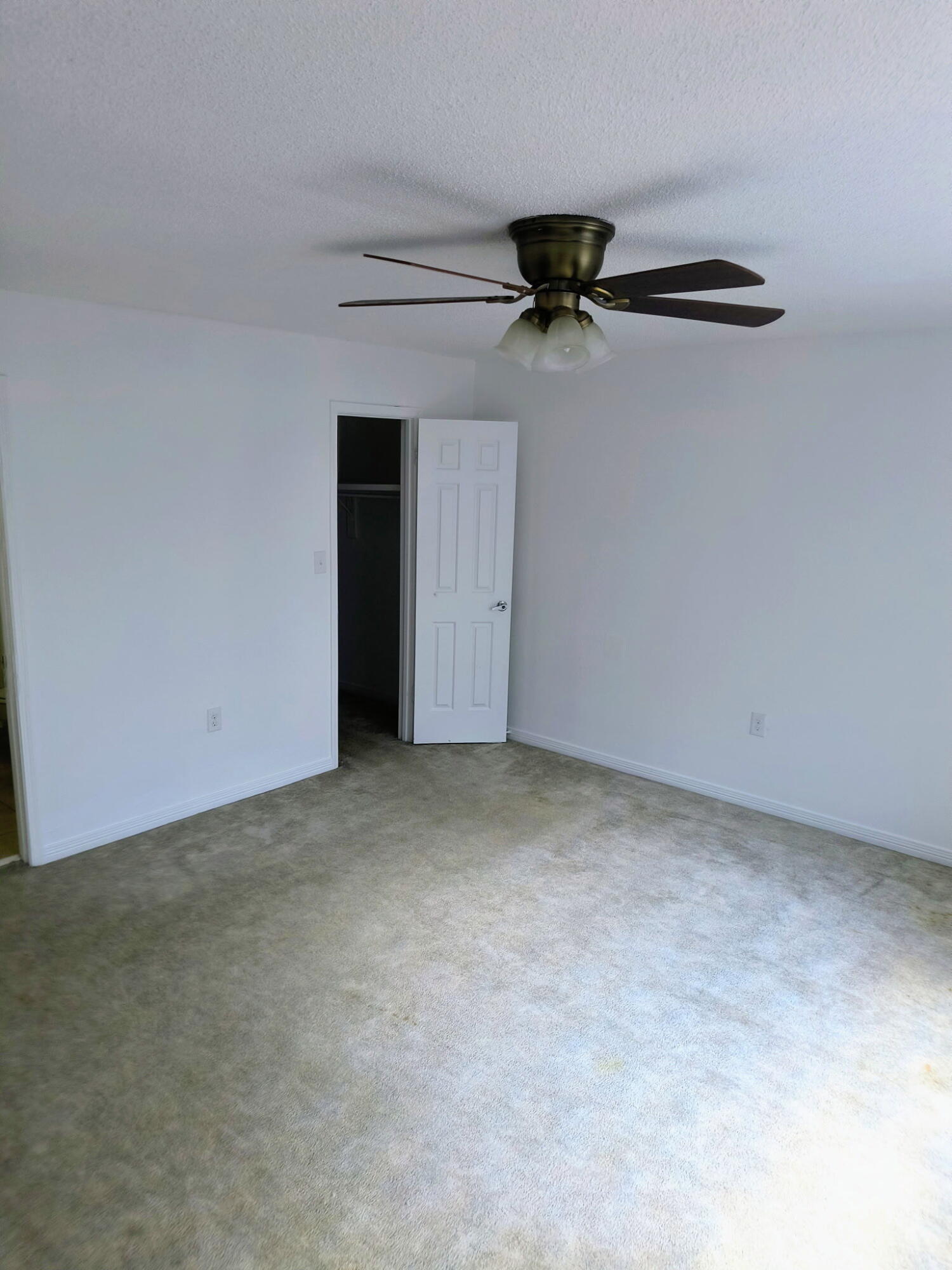 DONLABROOK GARDYNS - Residential