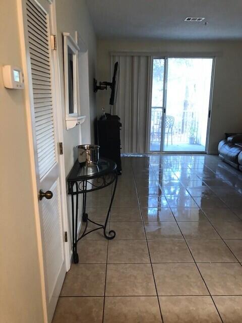 POINTE OF VIEW - Residential