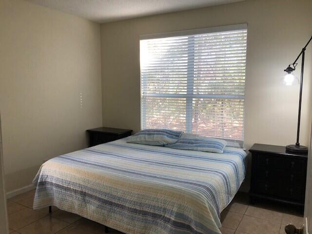 POINTE OF VIEW - Residential